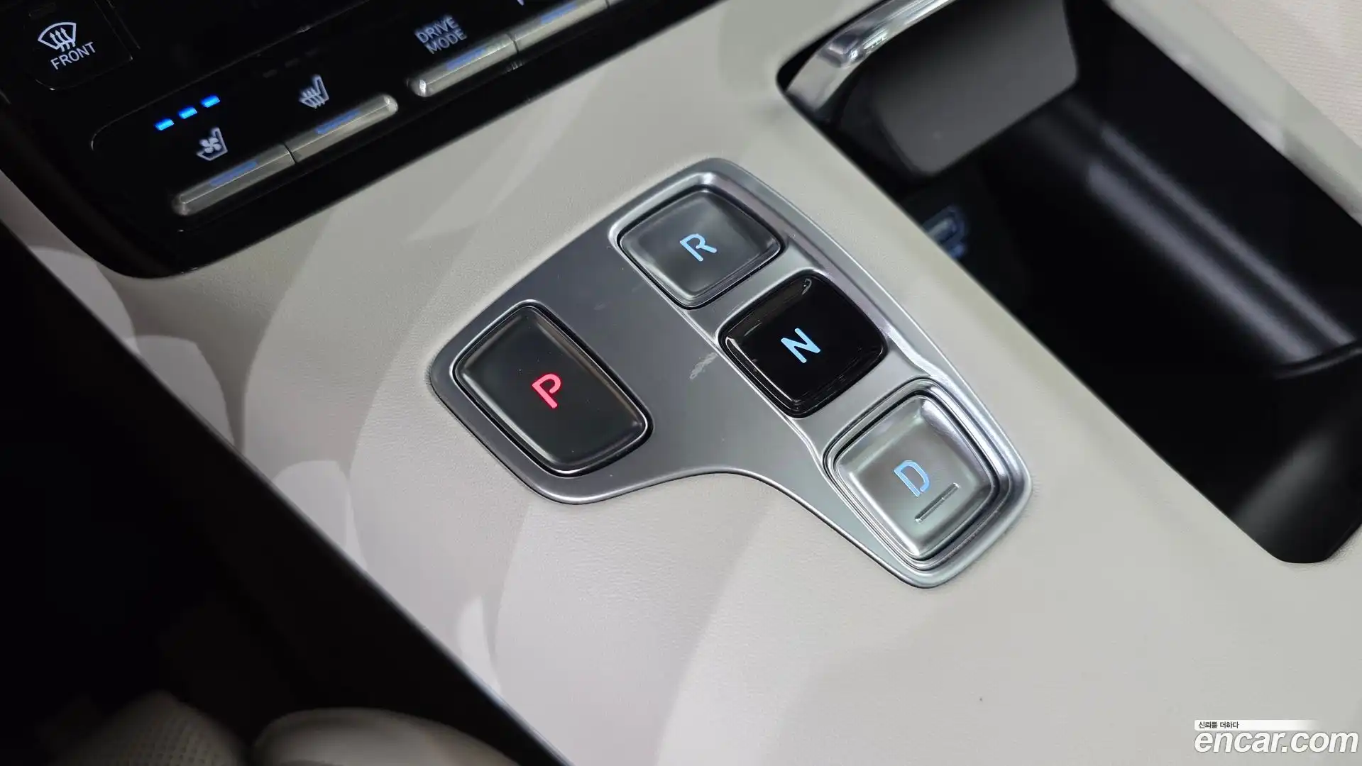Grandeur Hyundai 2021.4-INNER-009