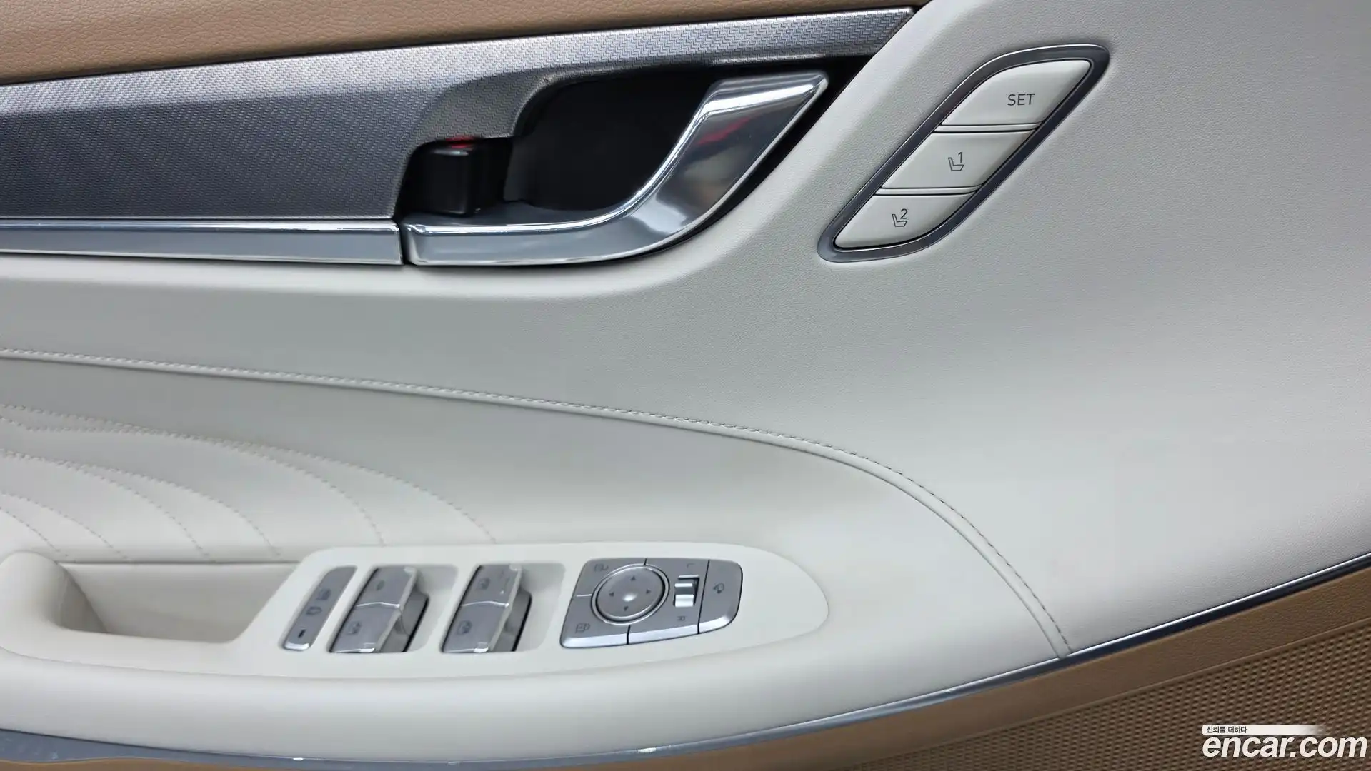 Grandeur Hyundai 2021.4-OPTION-017