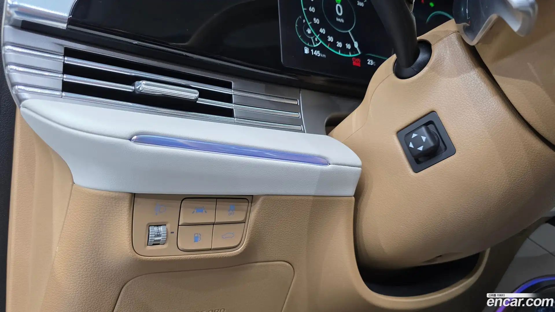 Grandeur Hyundai 2021.4-OPTION-018