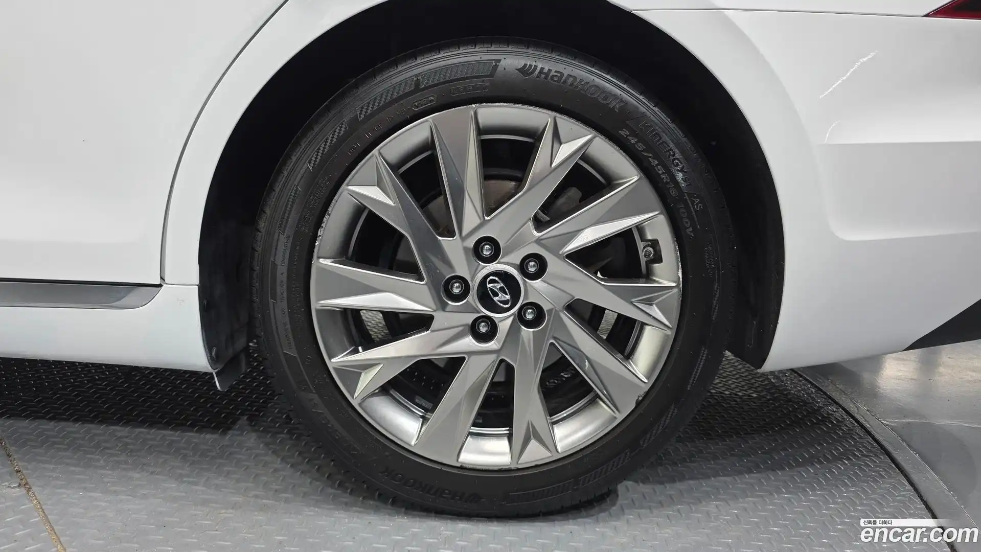 Grandeur Hyundai 2021.4-OUTER-031