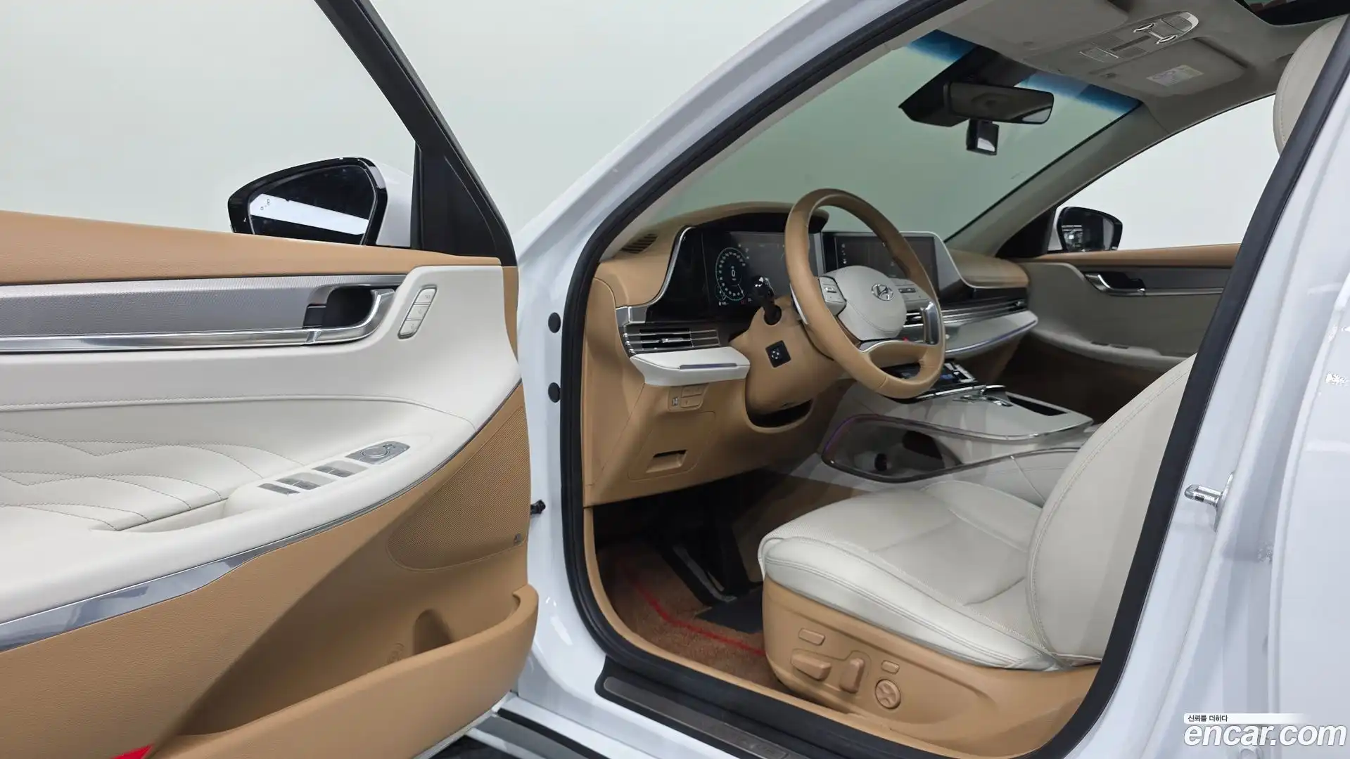 Grandeur Hyundai 2021.4-INNER-036