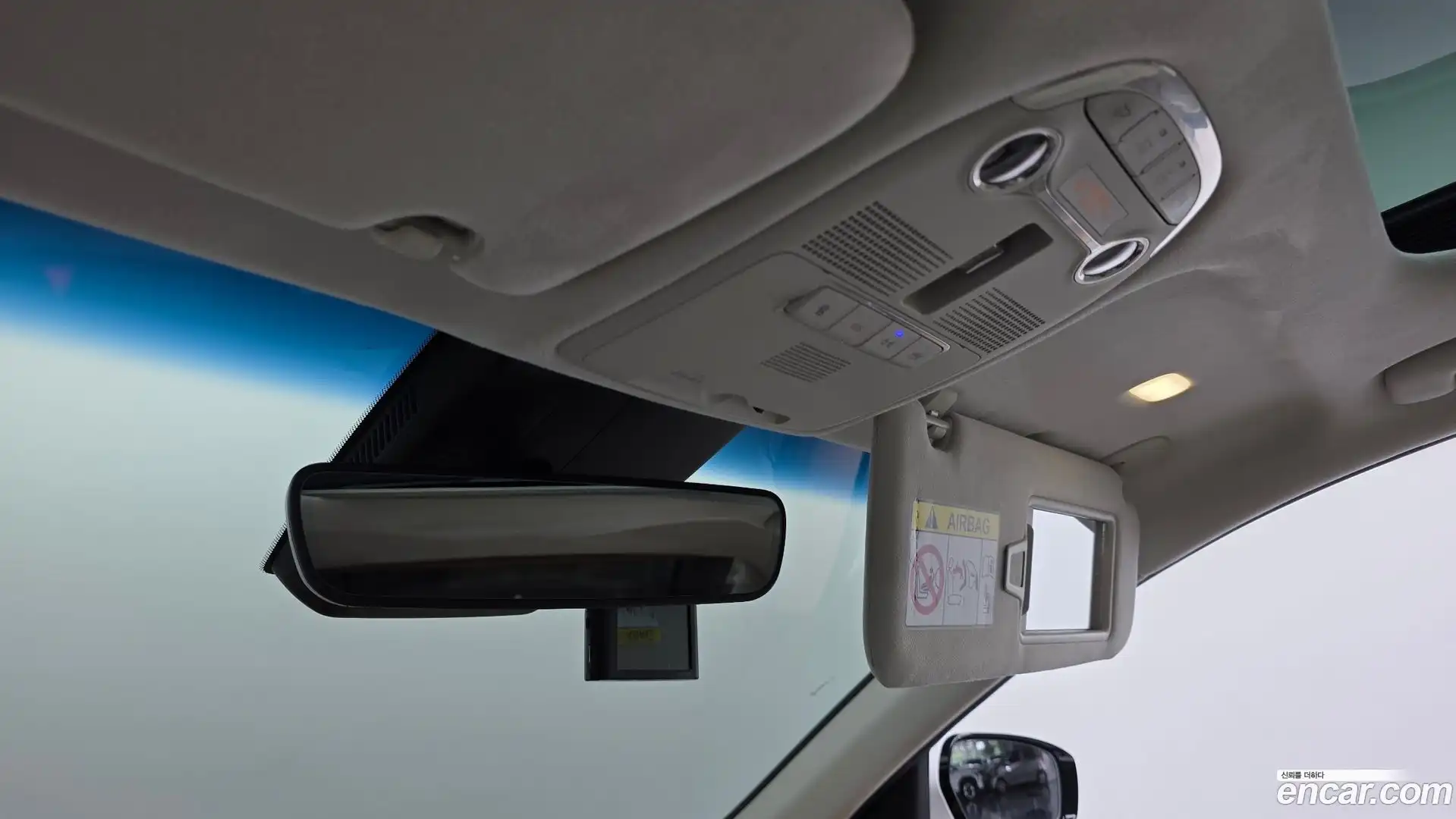 Grandeur Hyundai 2021.4-OPTION-043