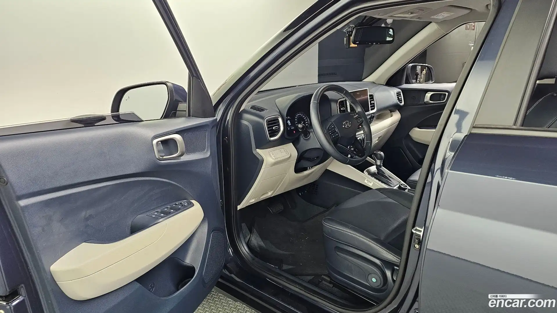 Venue Hyundai 2022.9-INNER-010