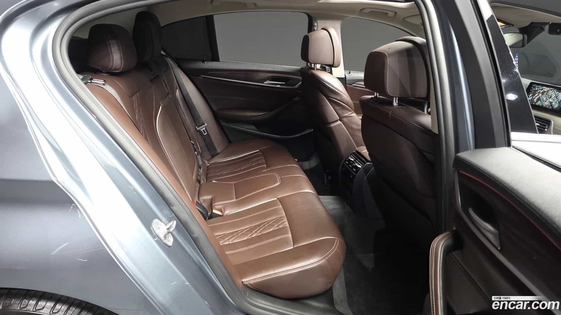 5-Series BMW 2018.6-OPTION-016