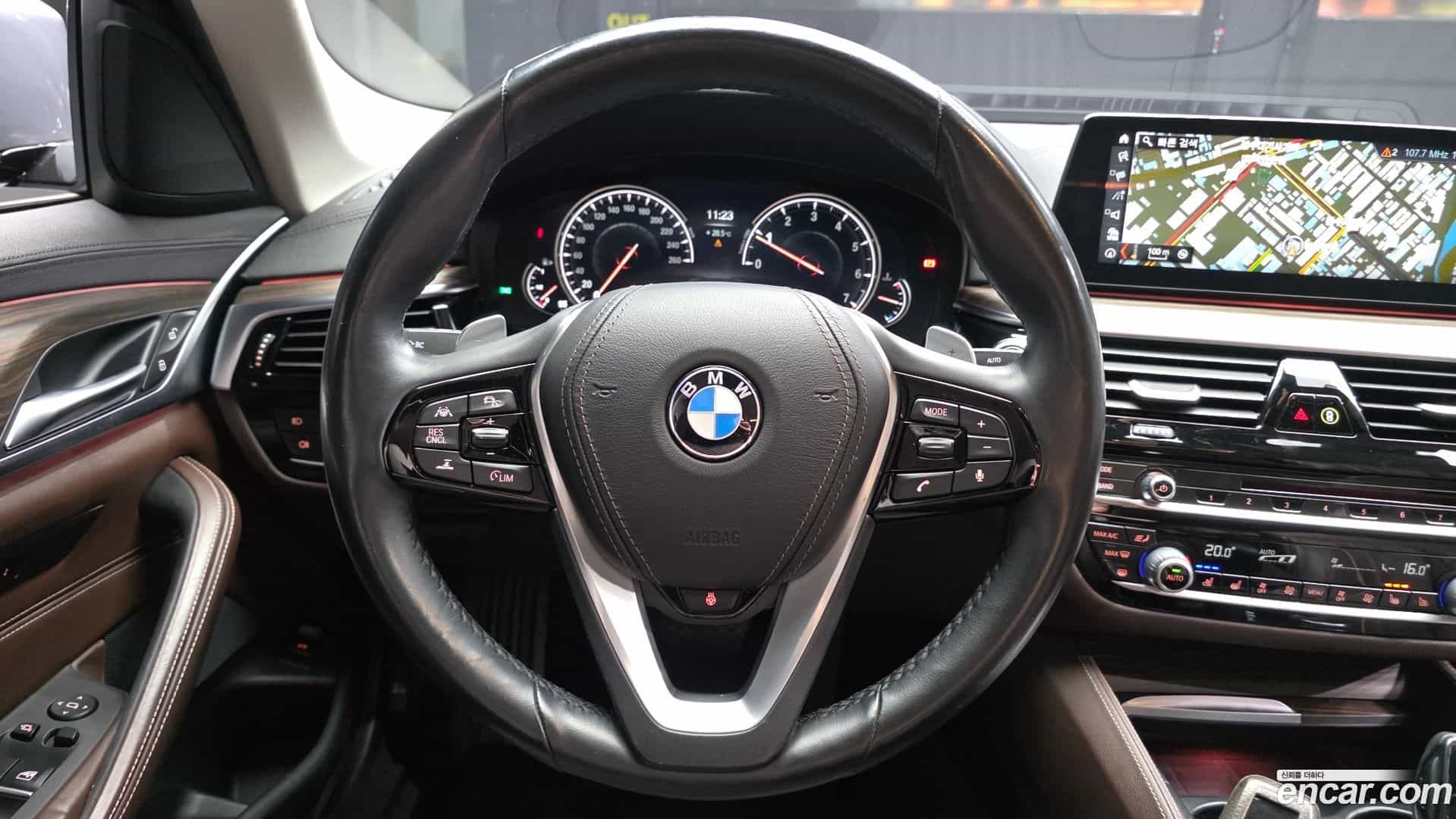5-Series BMW 2018.6-OPTION-017