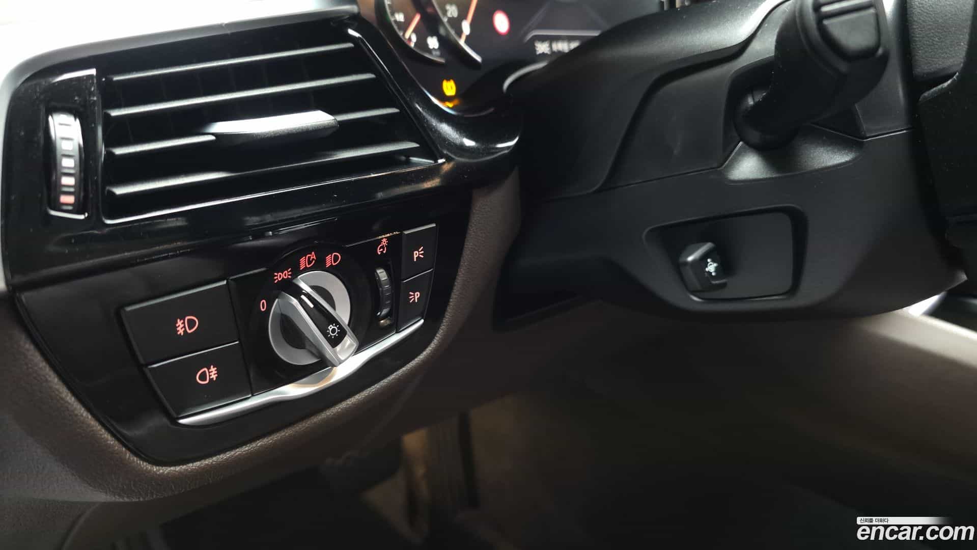 5-Series BMW 2018.6-OPTION-040