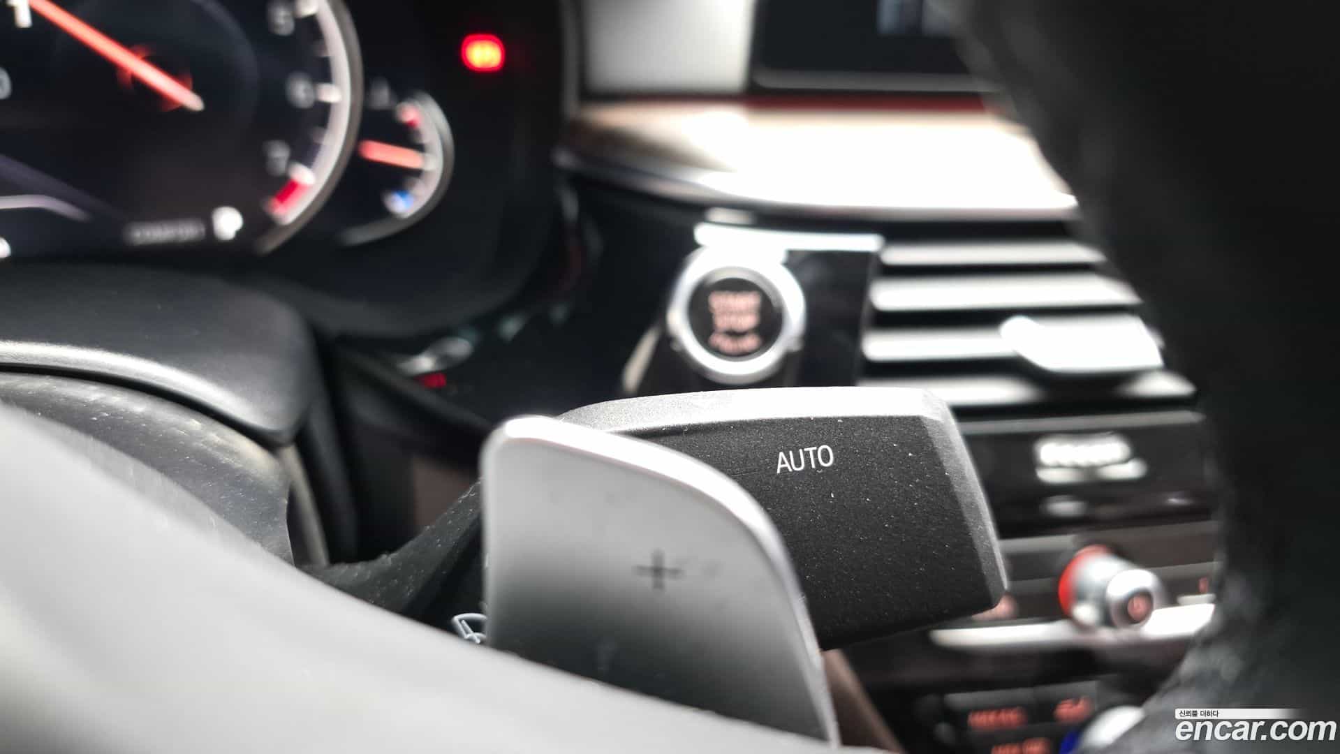 5-Series BMW 2018.6-OPTION-041