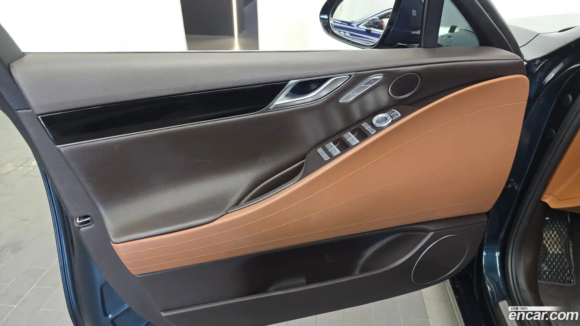 G80 Genesis 2022.6-INNER-034