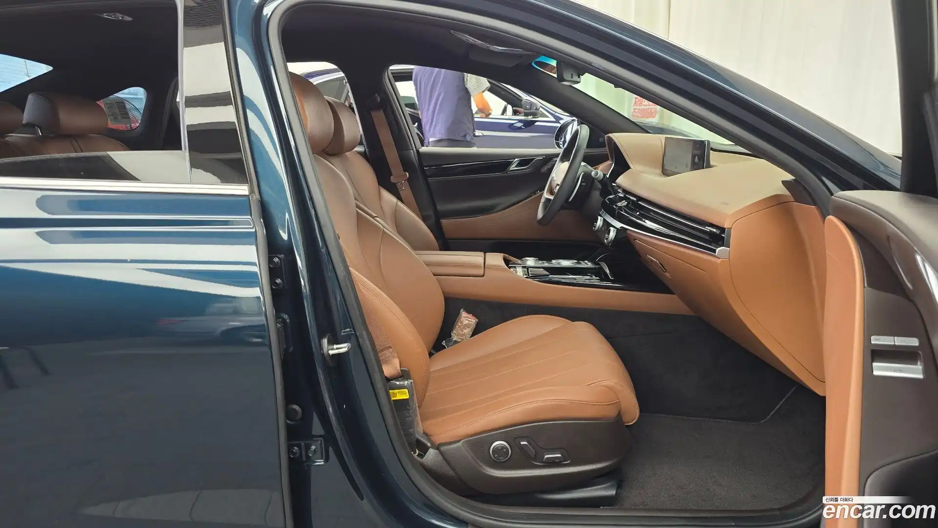 G80 Genesis 2022.6-INNER-036
