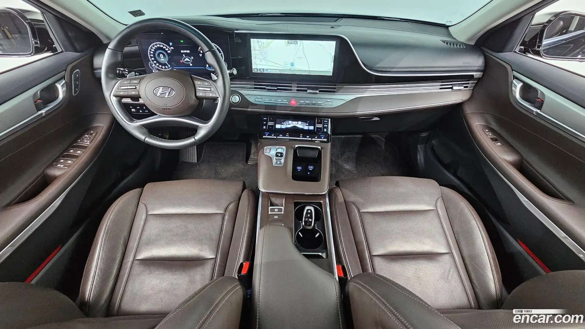 Grandeur Hyundai 2022.5-INNER-007