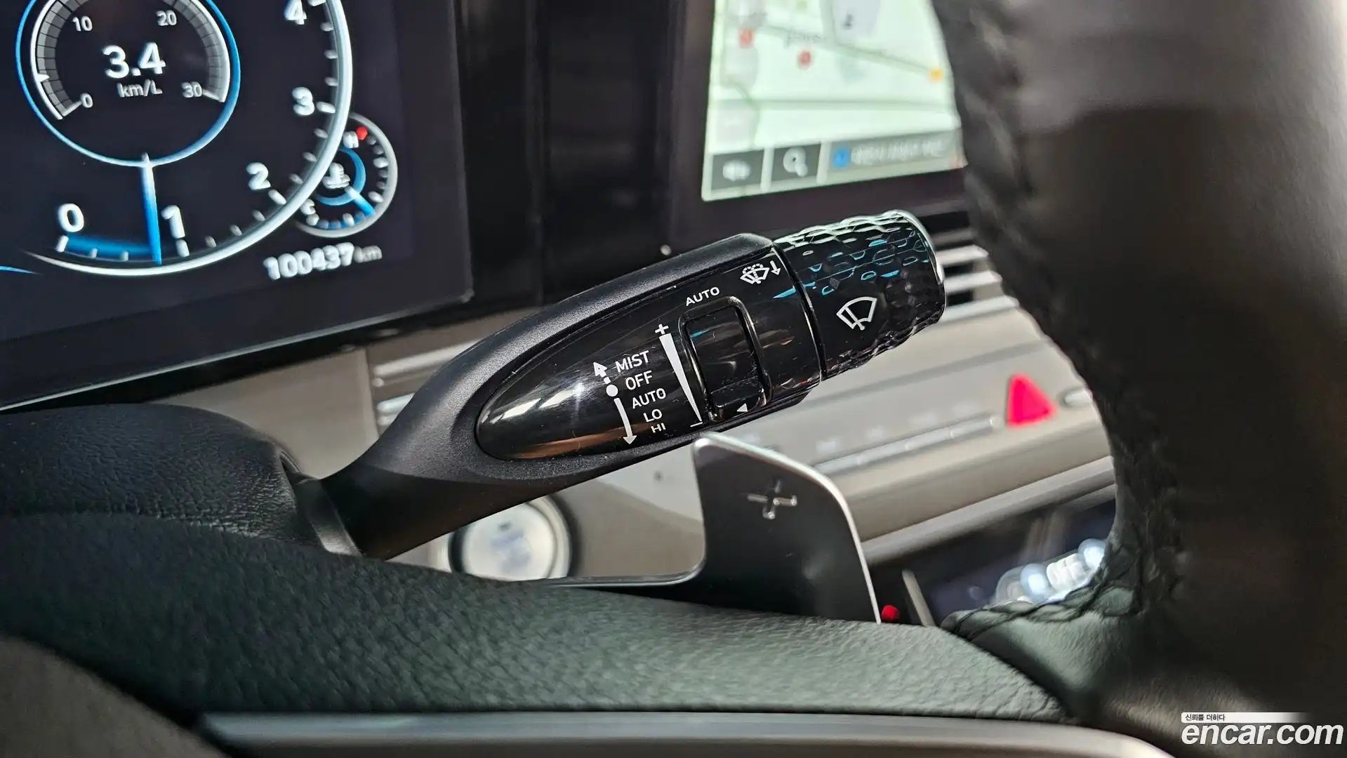 Grandeur Hyundai 2022.5-OPTION-040
