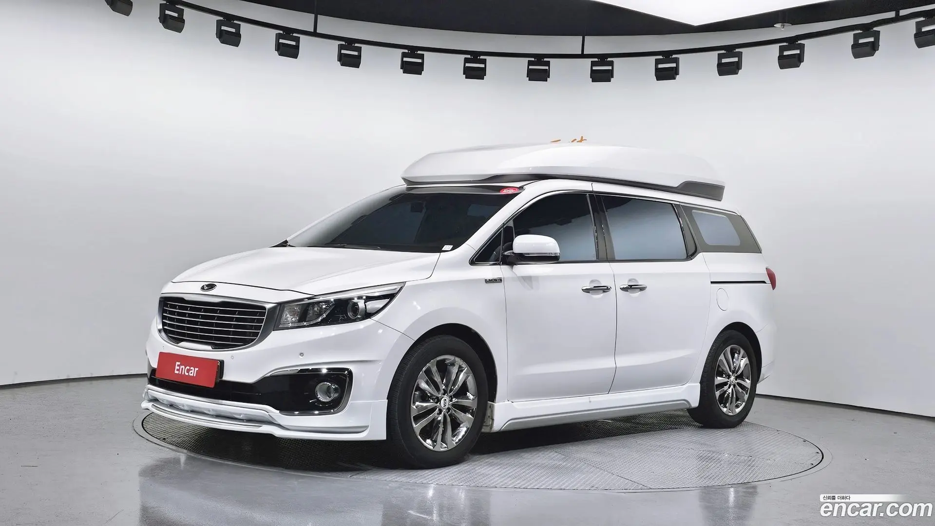 Main__Slider__Photo:Canival Kia 2015.3-0