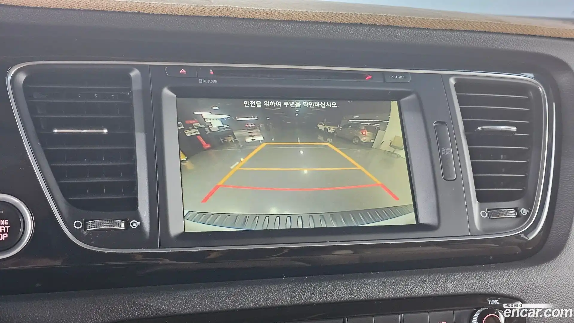 Canival Kia 2015.3-OPTION-019