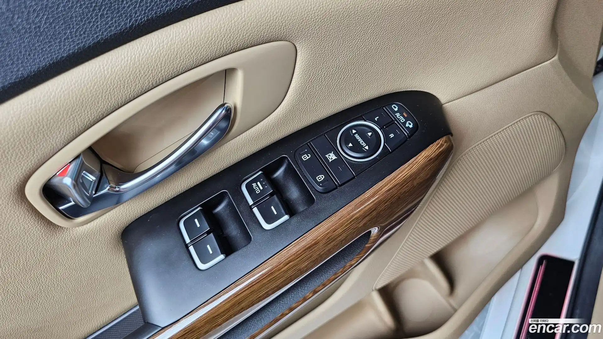 Canival Kia 2015.3-OPTION-020