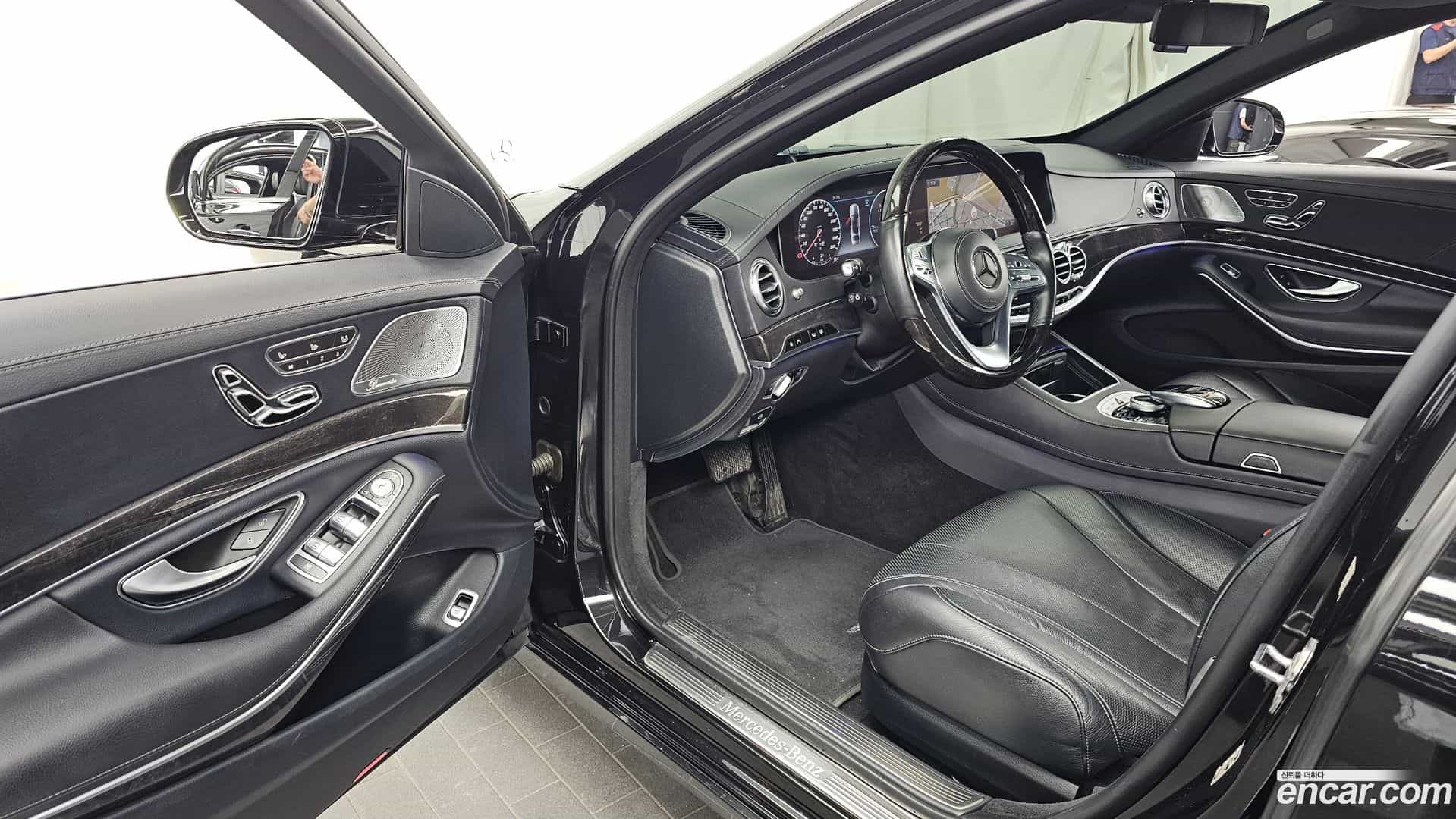 S-Class Mercedes-Benz 2019.7-INNER-010