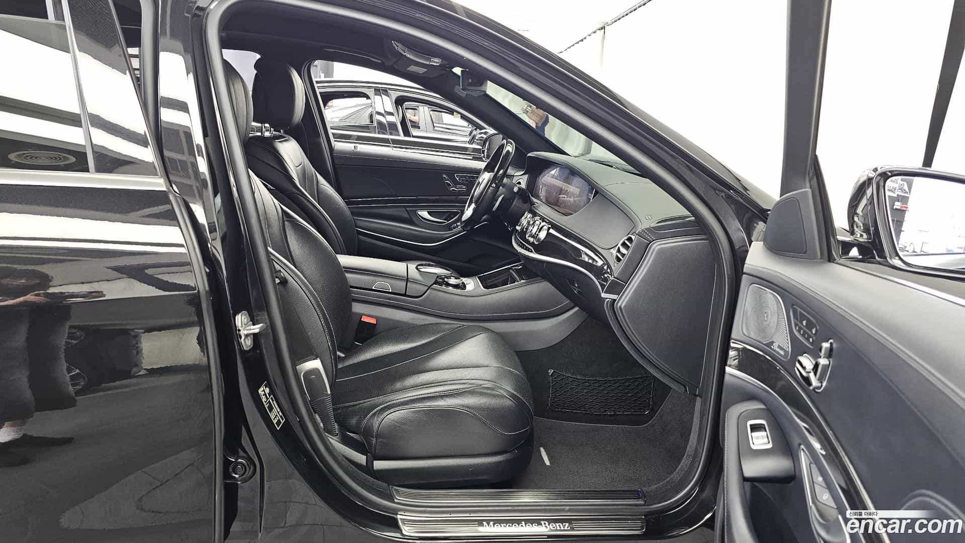 S-Class Mercedes-Benz 2019.7-OPTION-015