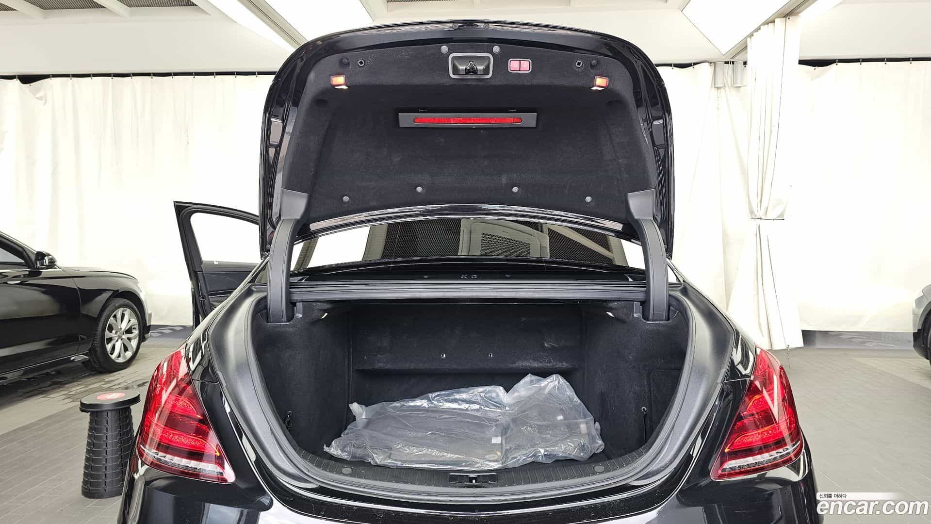 S-Class Mercedes-Benz 2019.7-OPTION-024