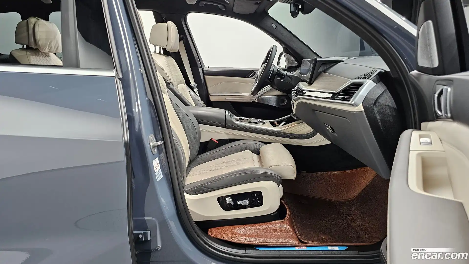 X7 BMW 2023.2-INNER-036