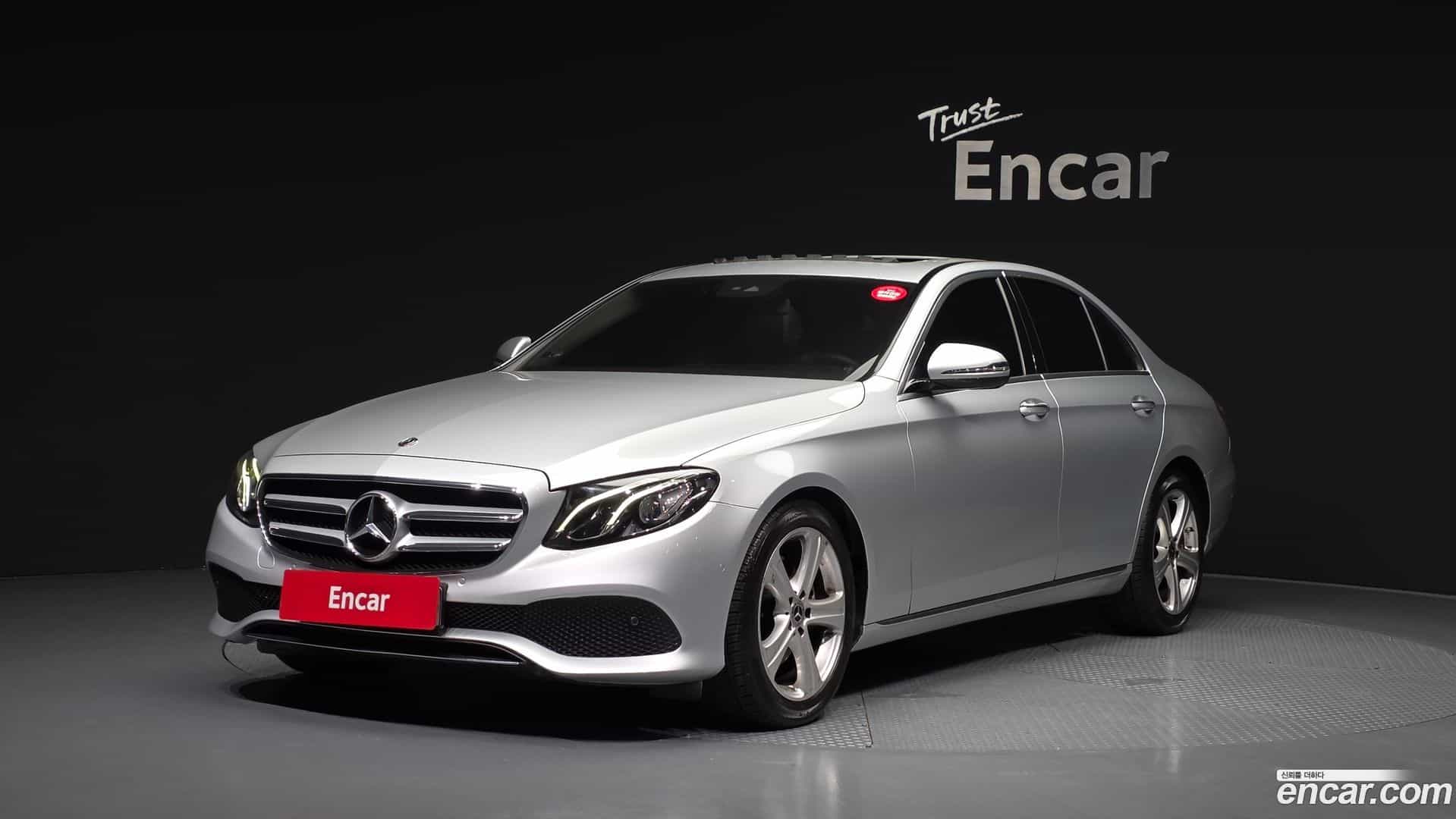 E-Class Mercedes-Benz 2018.6-OUTER-001