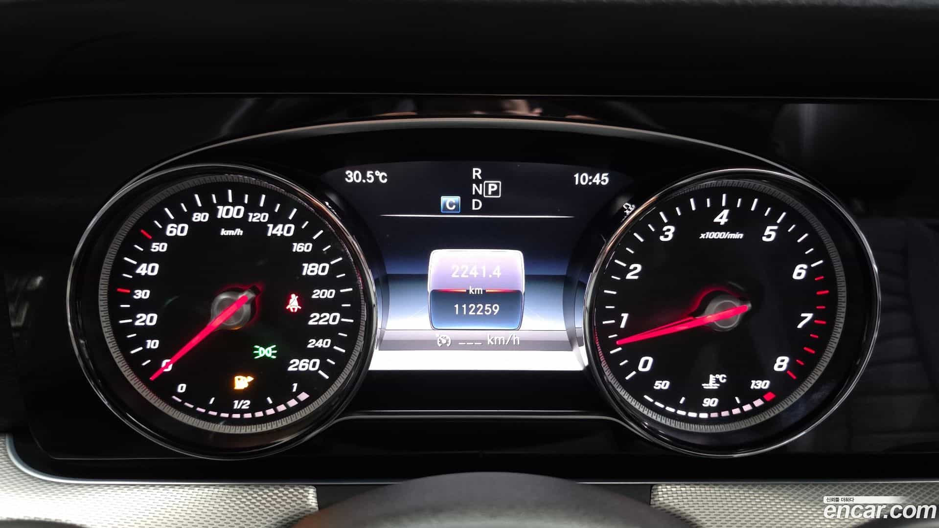 E-Class Mercedes-Benz 2018.6-INNER-008