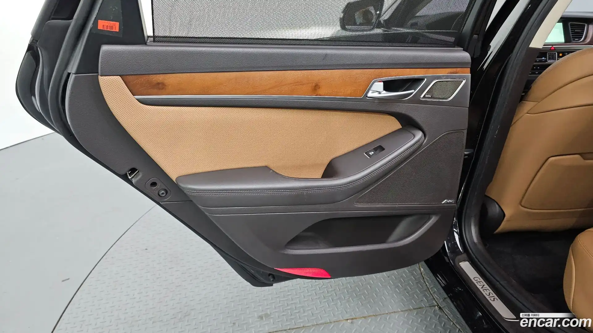 G80 Genesis 2017.8-INNER-035