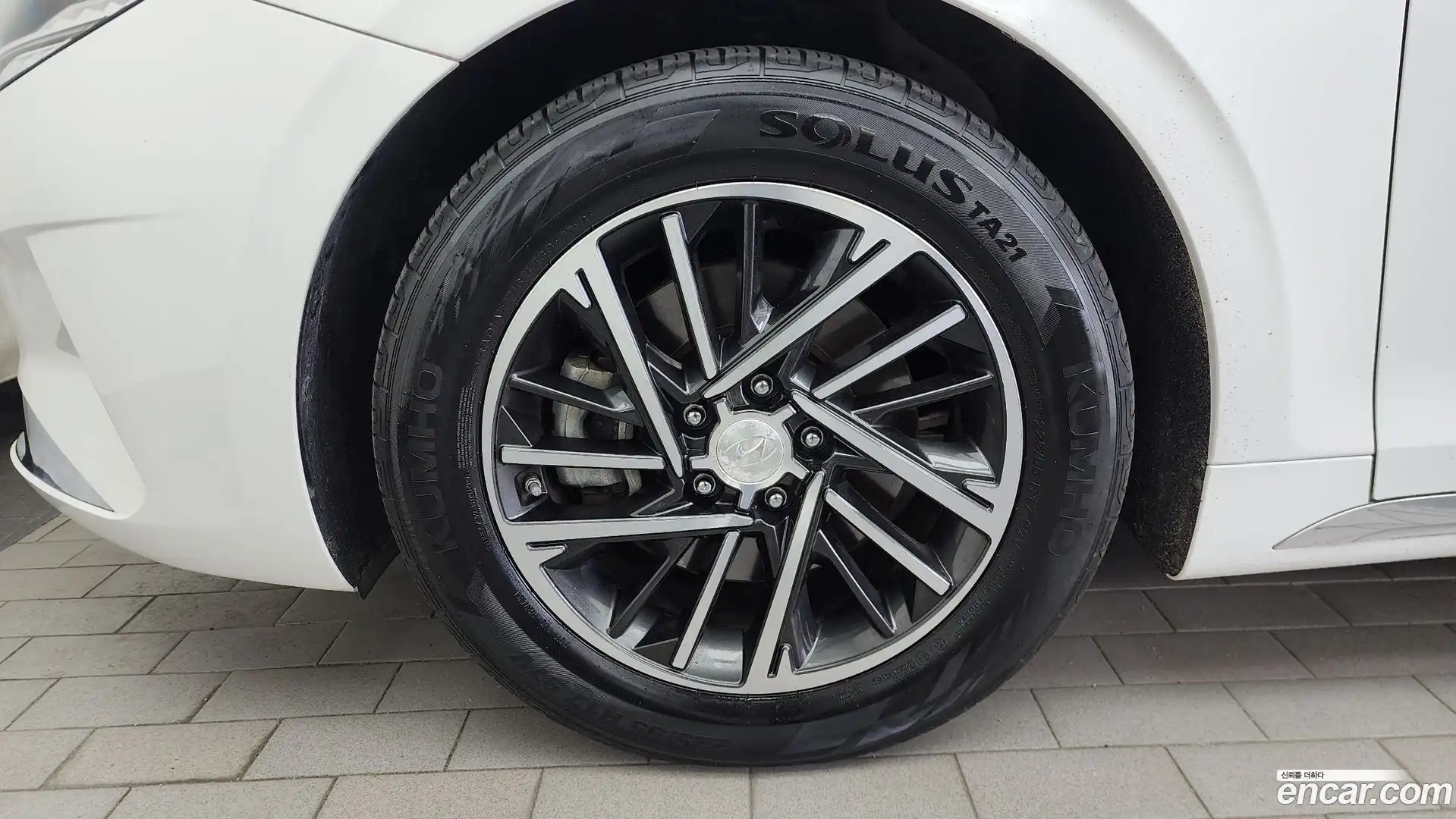 Grandeur Hyundai 2021.0-OUTER-005