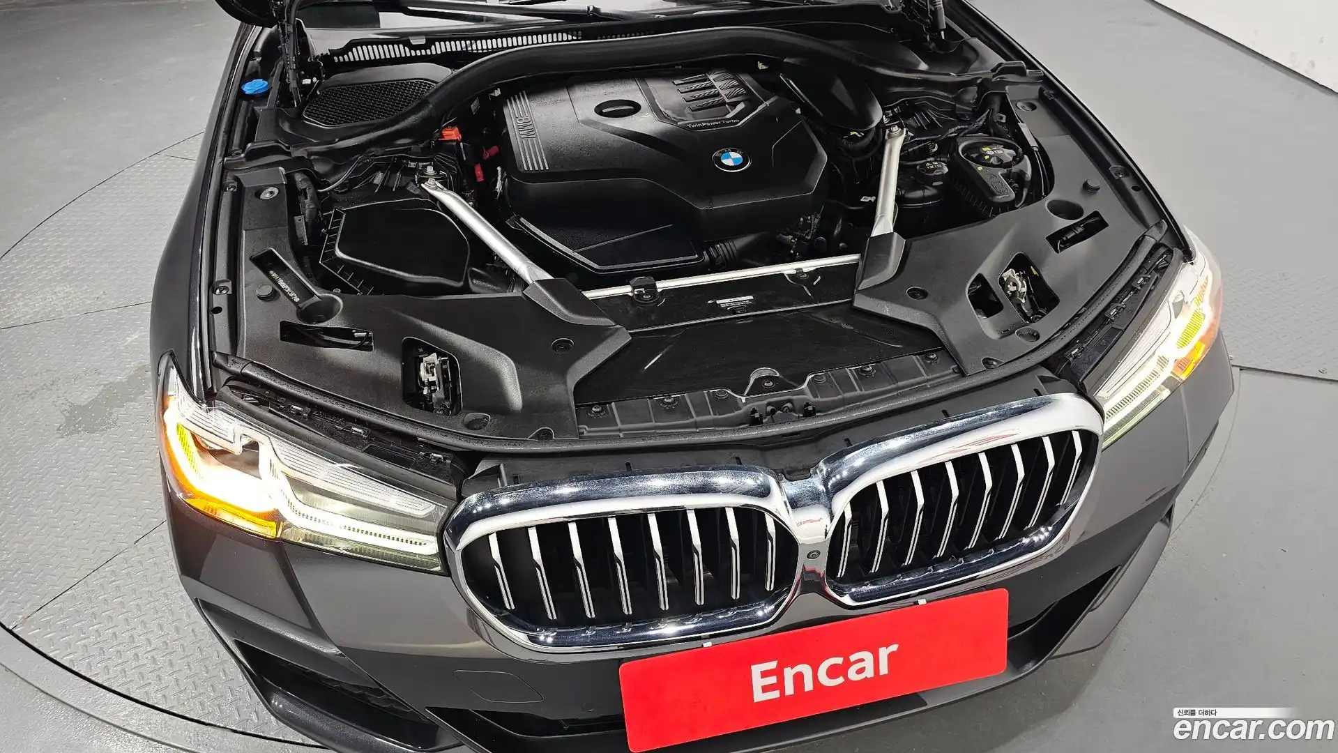 5-Series BMW 2023.4-OUTER-006