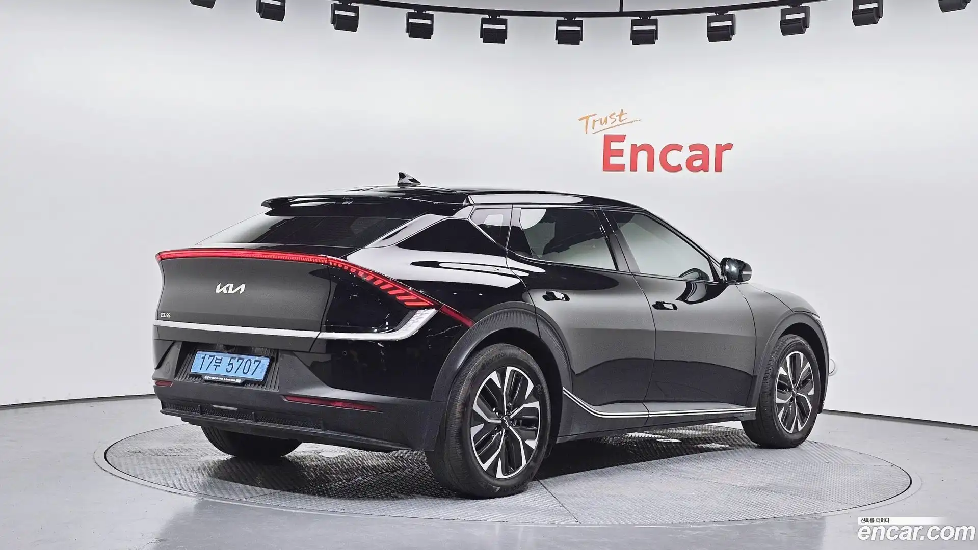 EV6 Kia 2023.10-OUTER-002