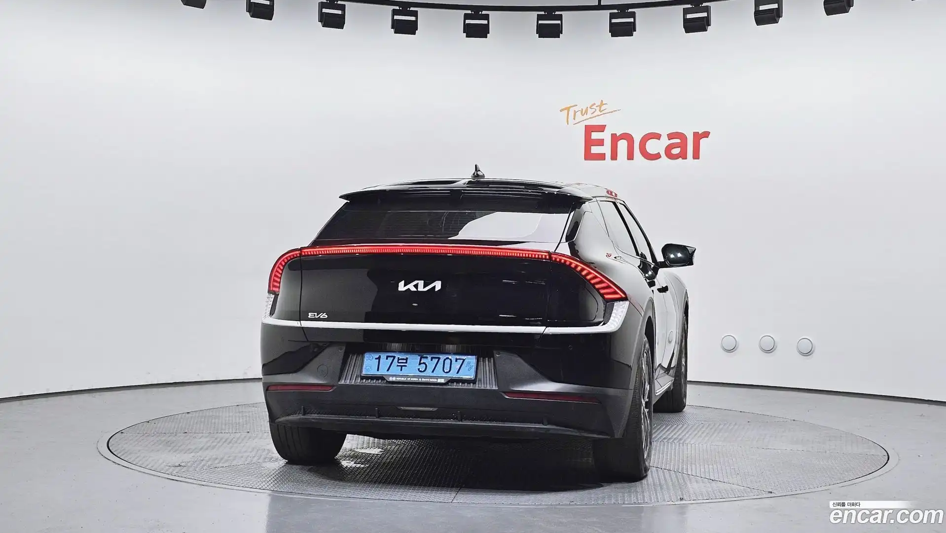 EV6 Kia 2023.10-OUTER-004