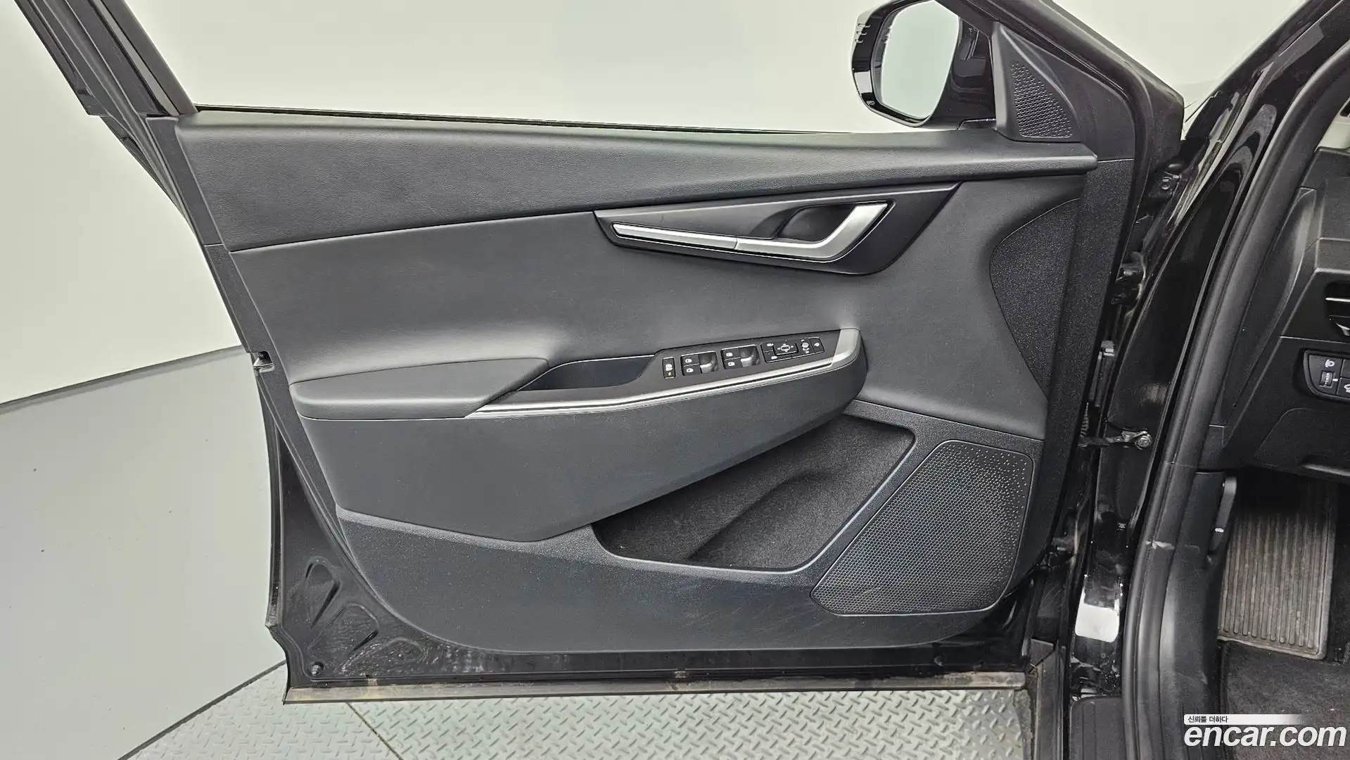 EV6 Kia 2023.10-INNER-034
