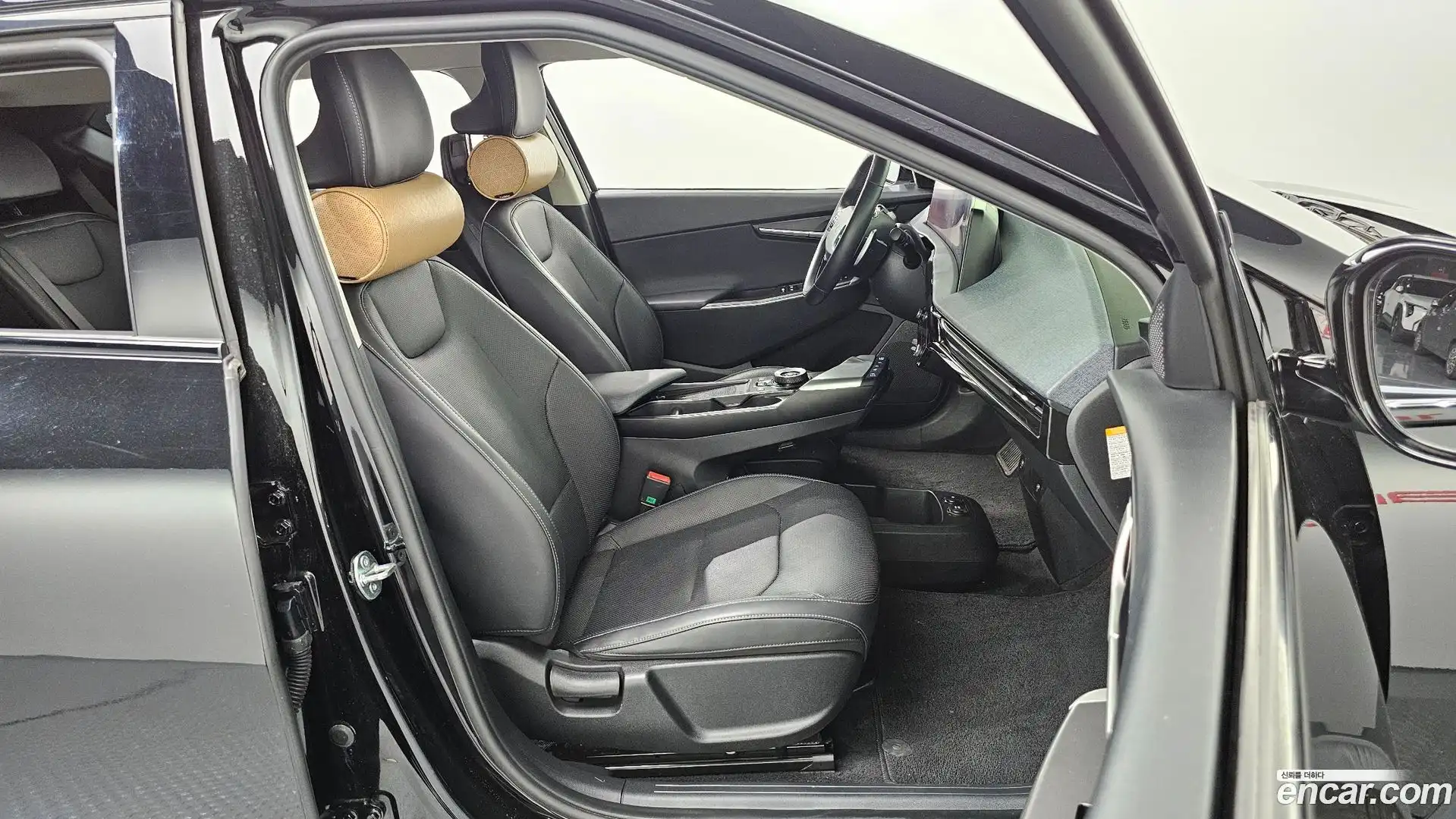 EV6 Kia 2023.10-INNER-036