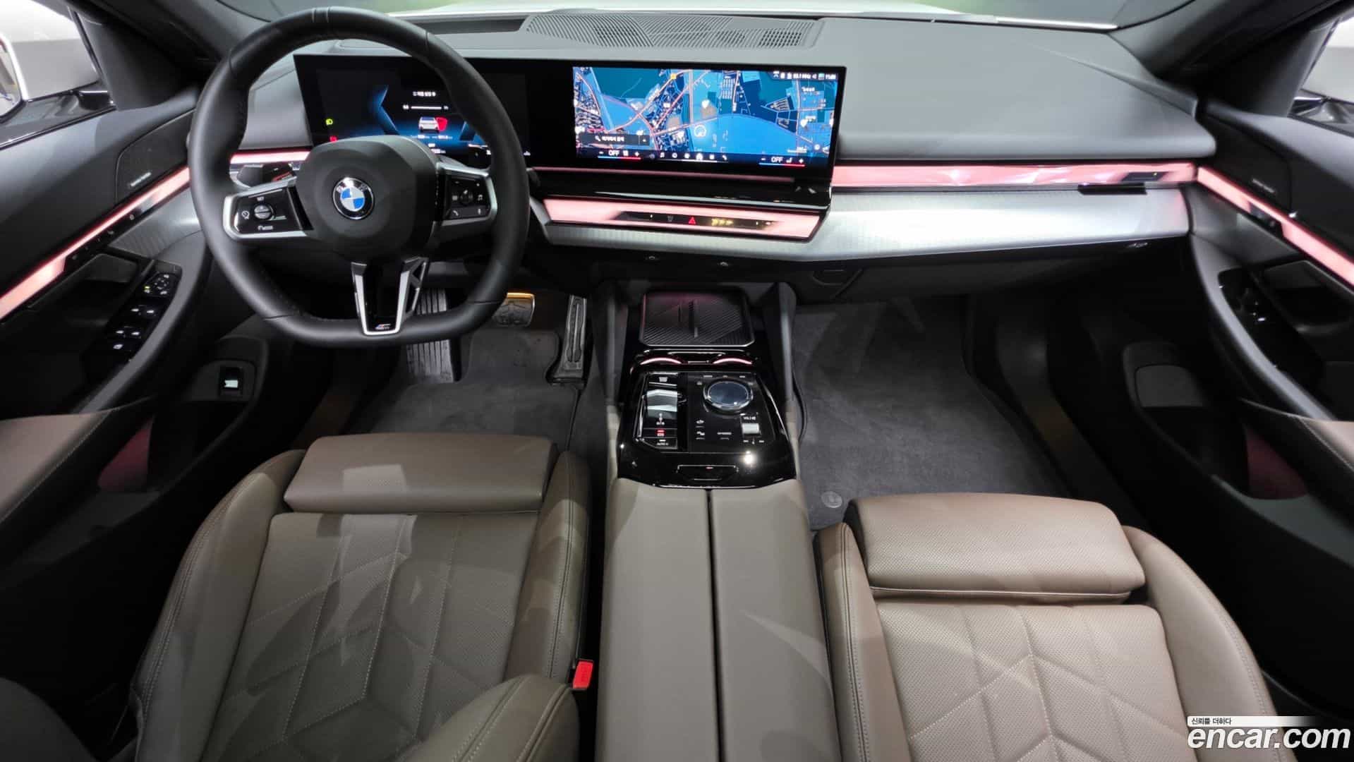 5-Series BMW 2025.9-INNER-007