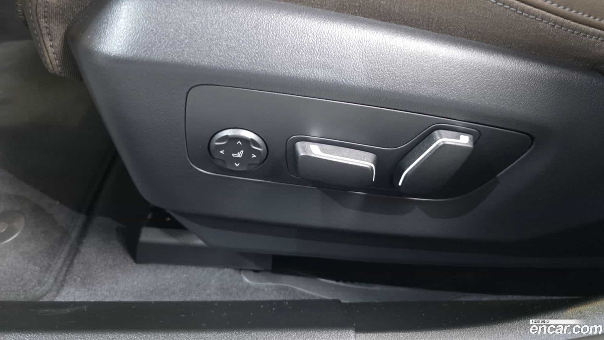 5-Series BMW 2025.9-OPTION-044