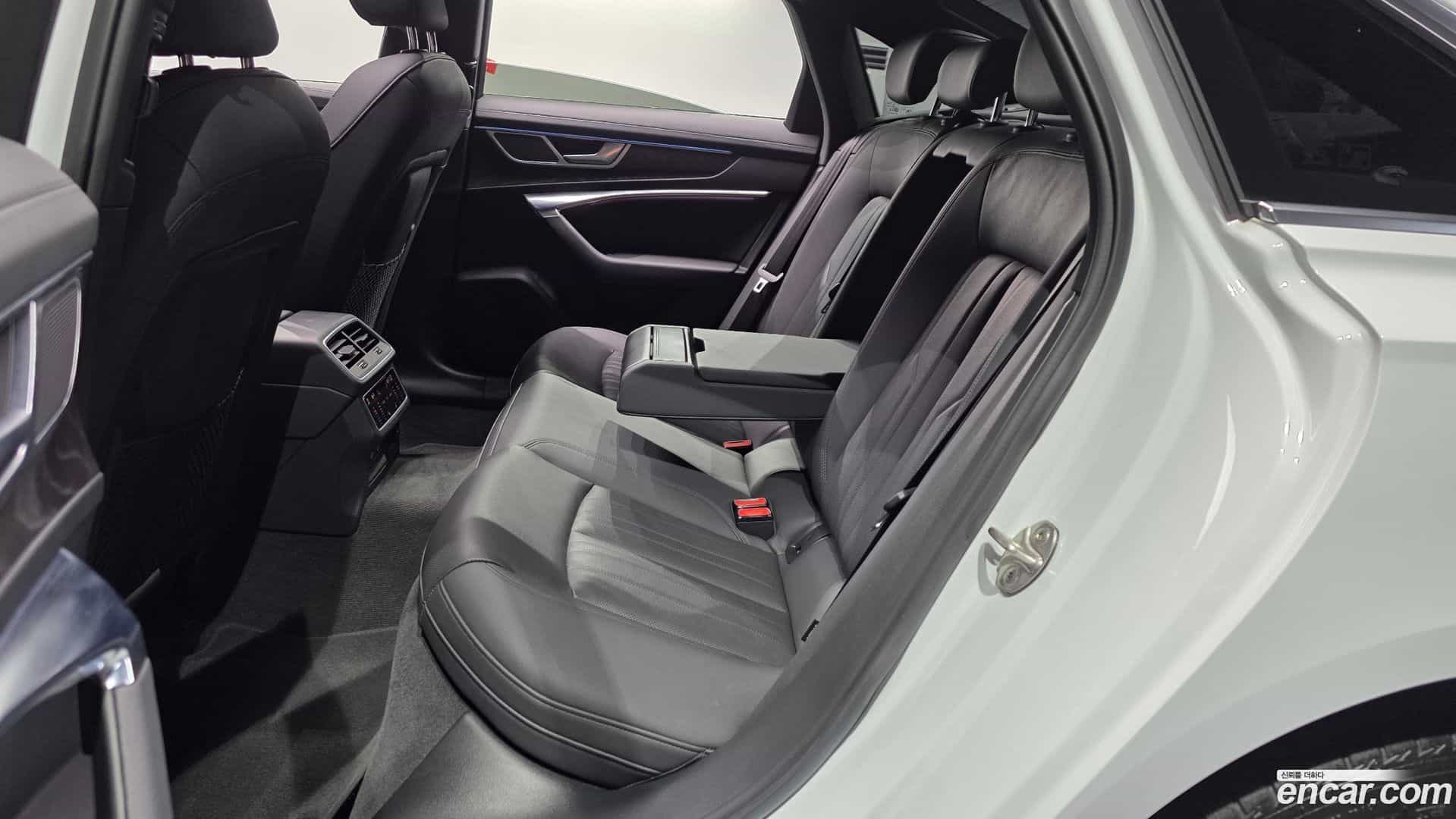 A6 Audi 2023.8-OPTION-015