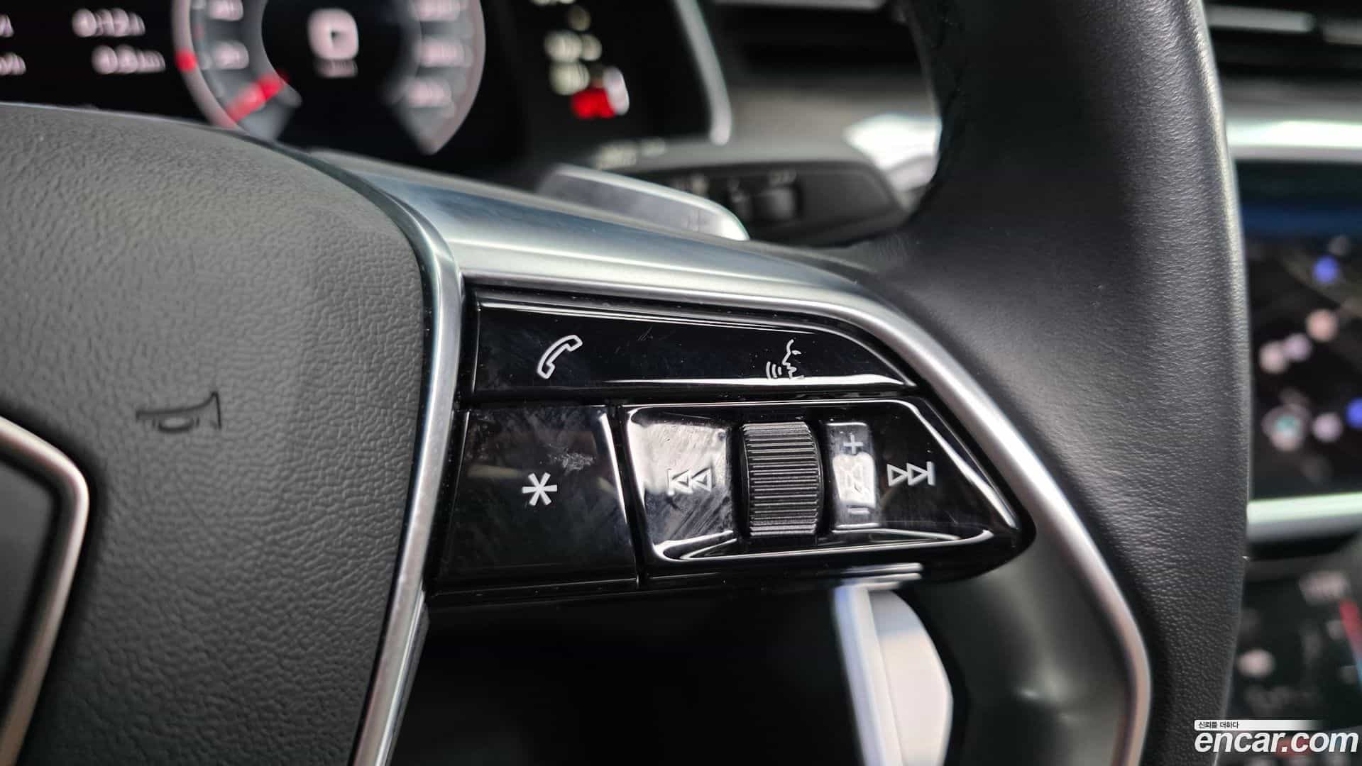 A6 Audi 2023.8-OPTION-045