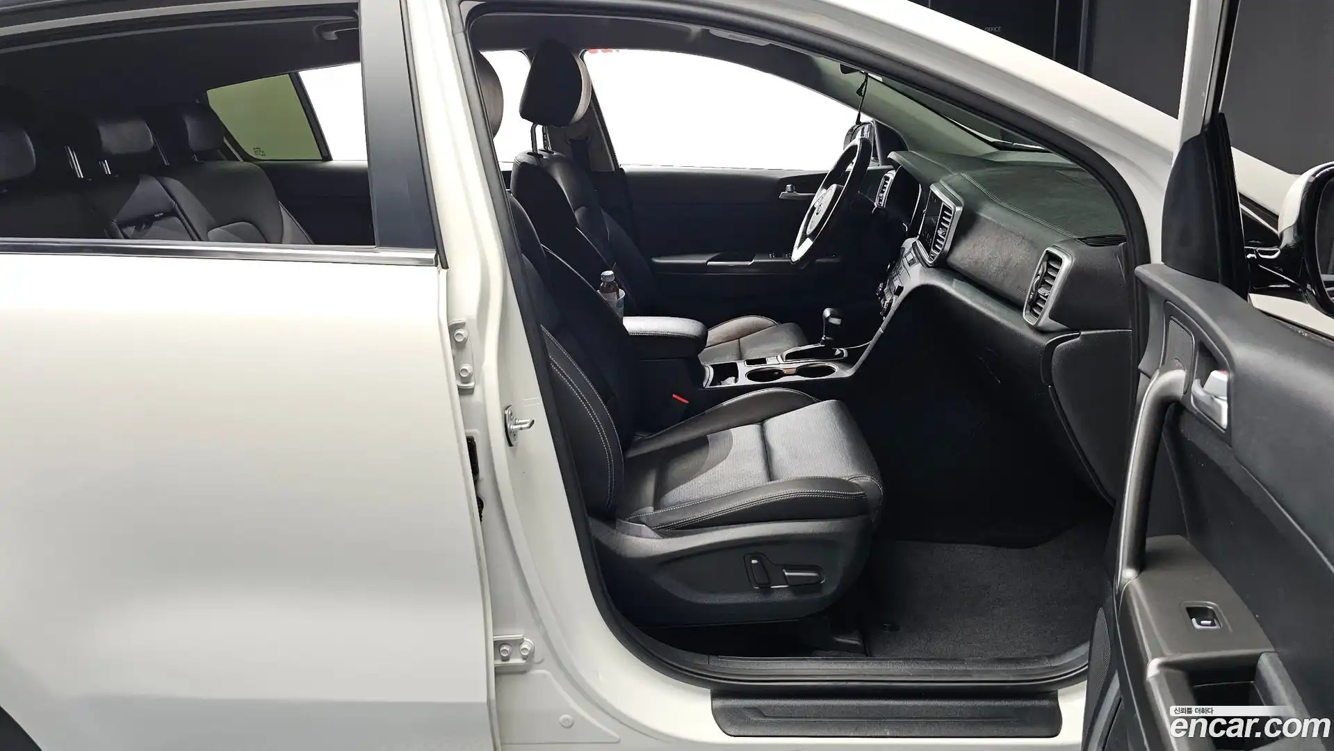 Sportage Kia 2020.5-INNER-036