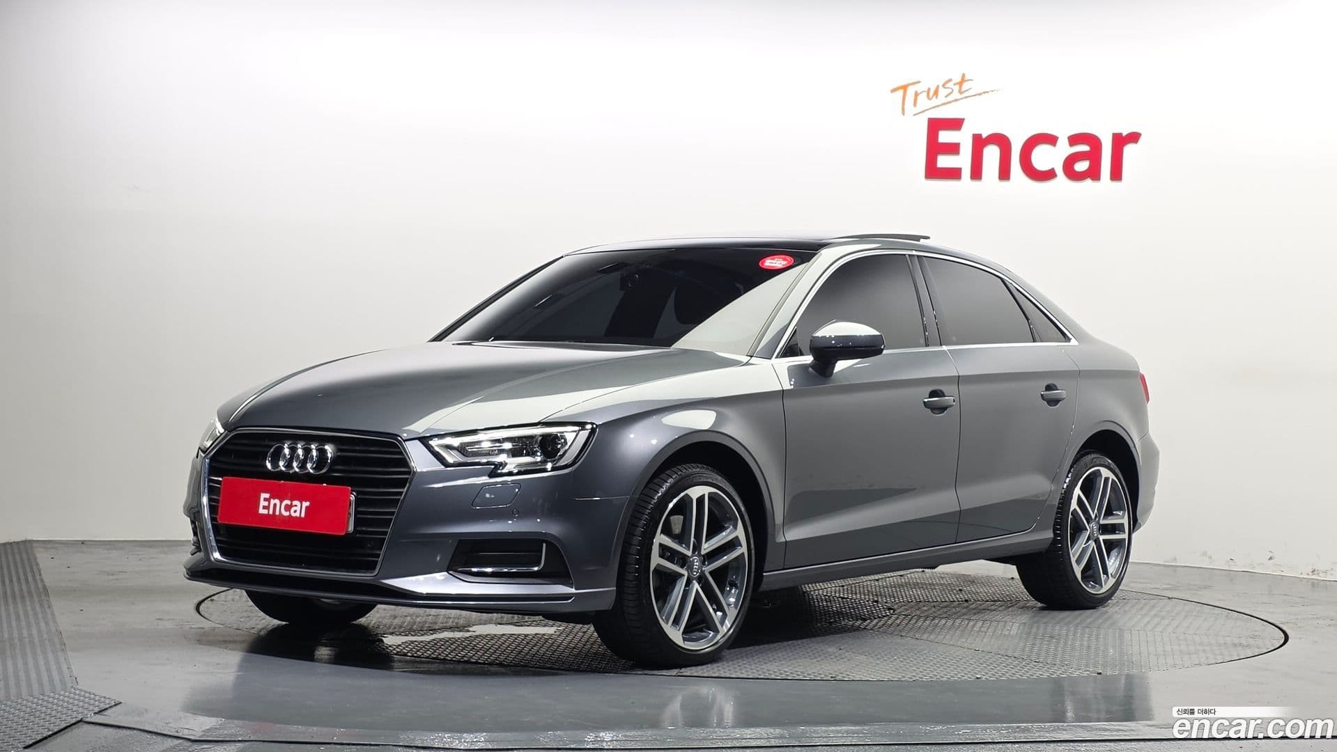 Main__Slider__Photo:A3 Audi 2019.9-0