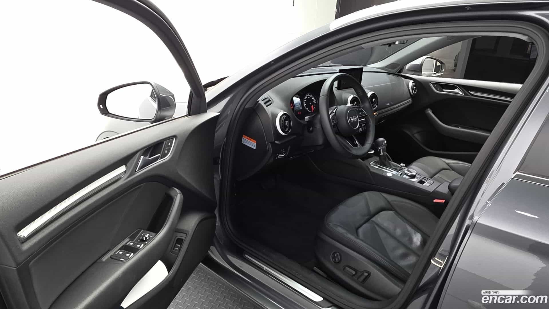 A3 Audi 2019.9-INNER-010