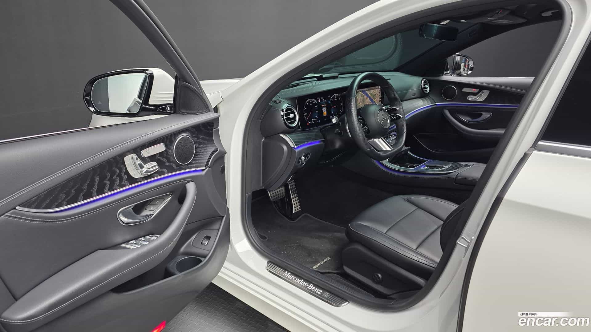 E-Class Mercedes-Benz 2021.6-INNER-010