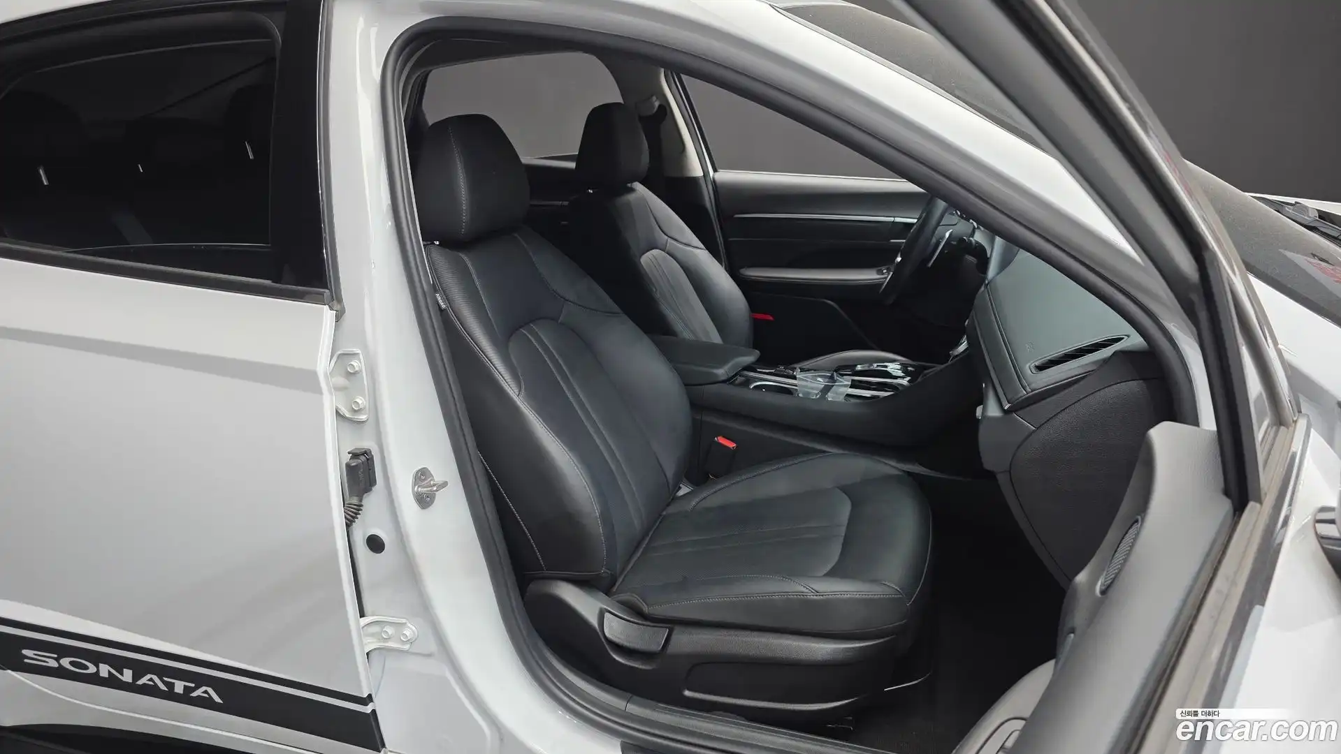 Sonata Hyundai 2022.11-INNER-036