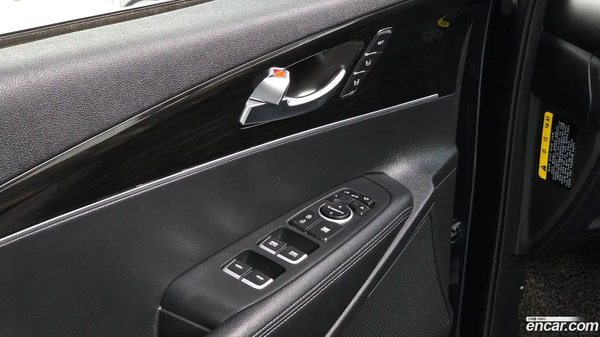 Sorento Kia 2019.2-OPTION-020
