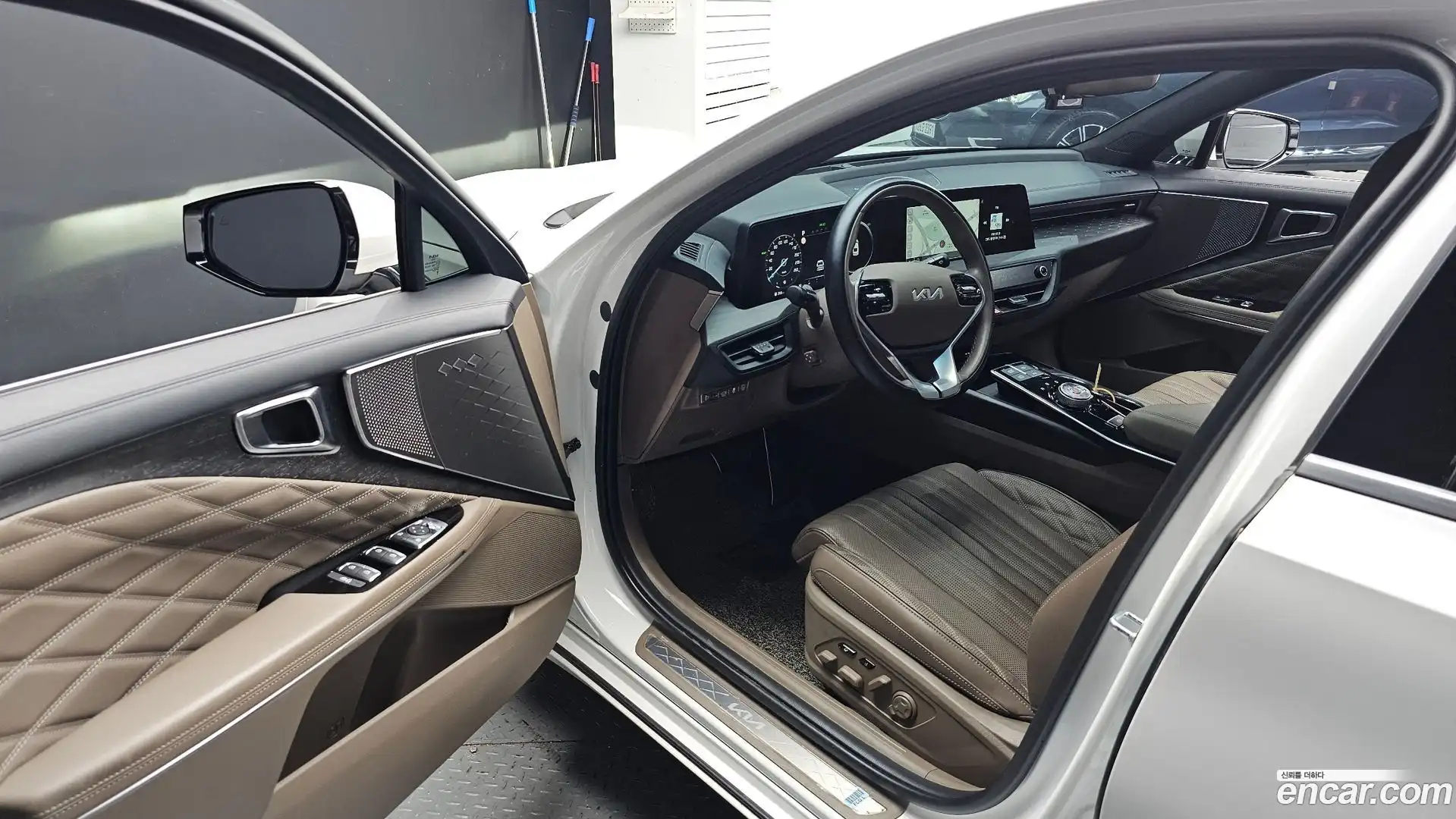 K8 Kia 2022.10-INNER-010