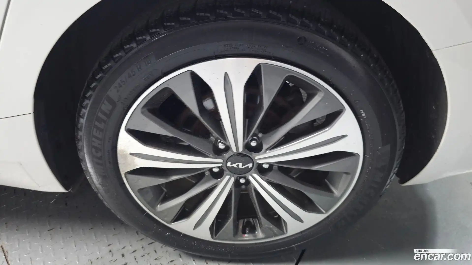 K8 Kia 2022.10-OUTER-031