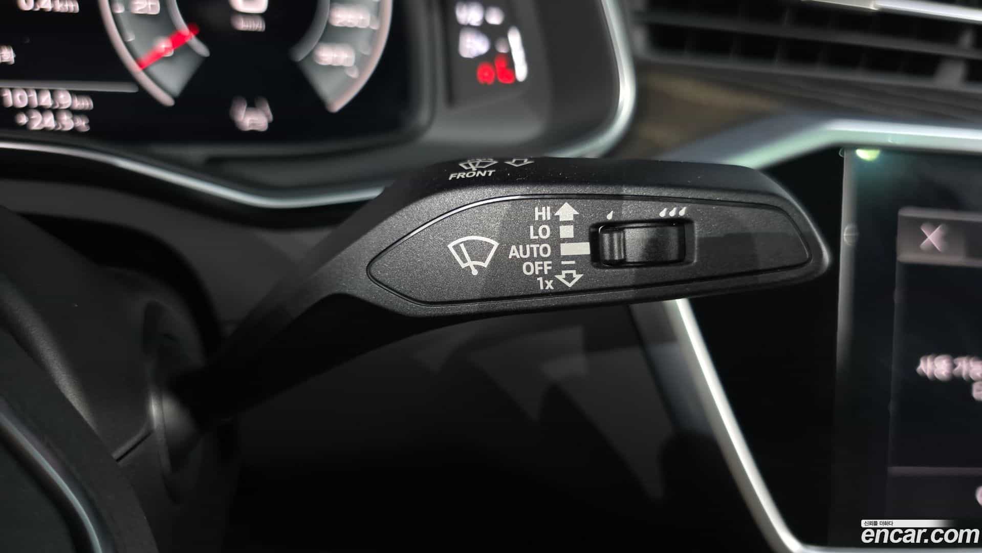 A6 Audi 2022.4-OPTION-041