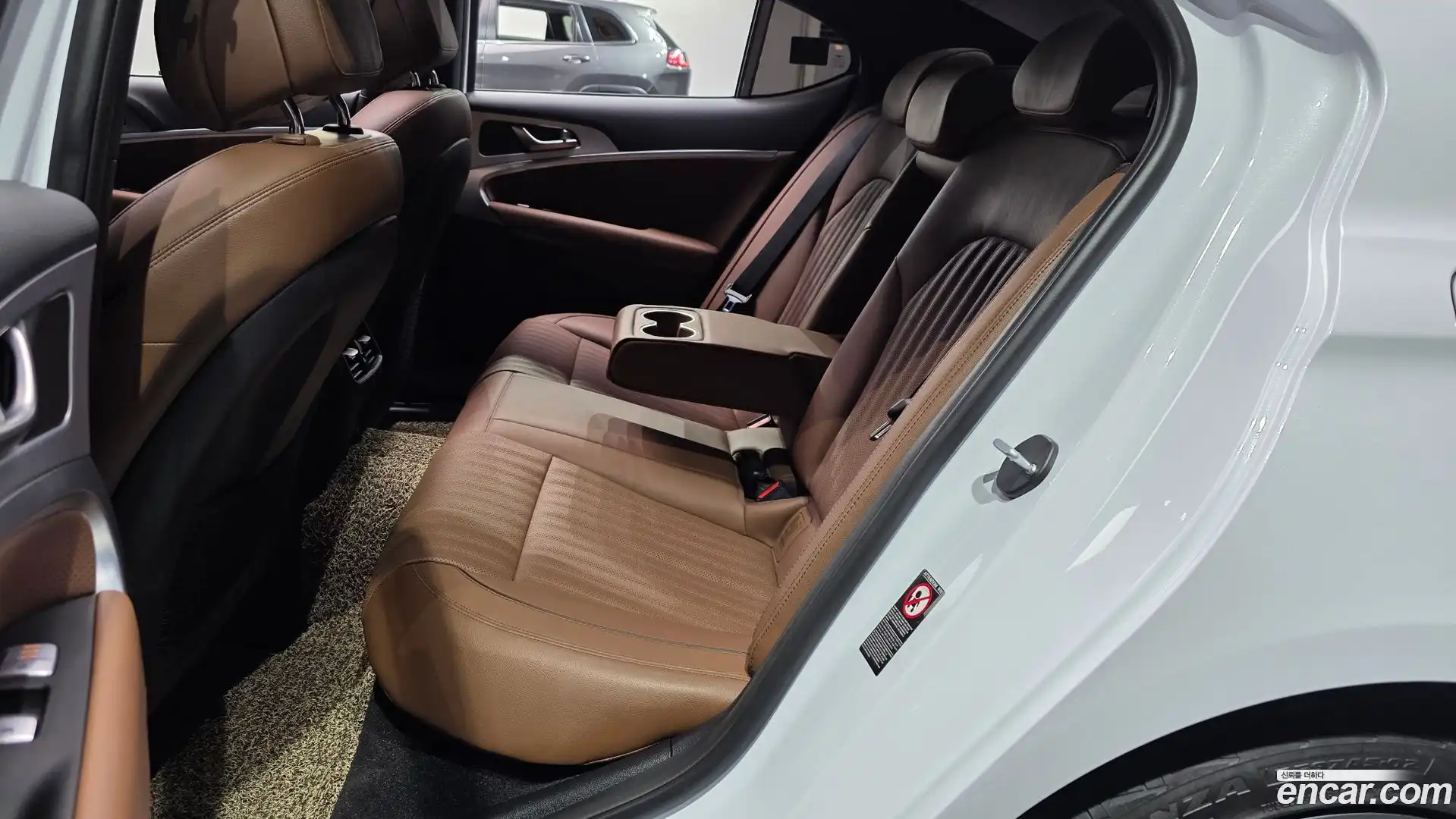 G70 Genesis 2018.0-OPTION-015