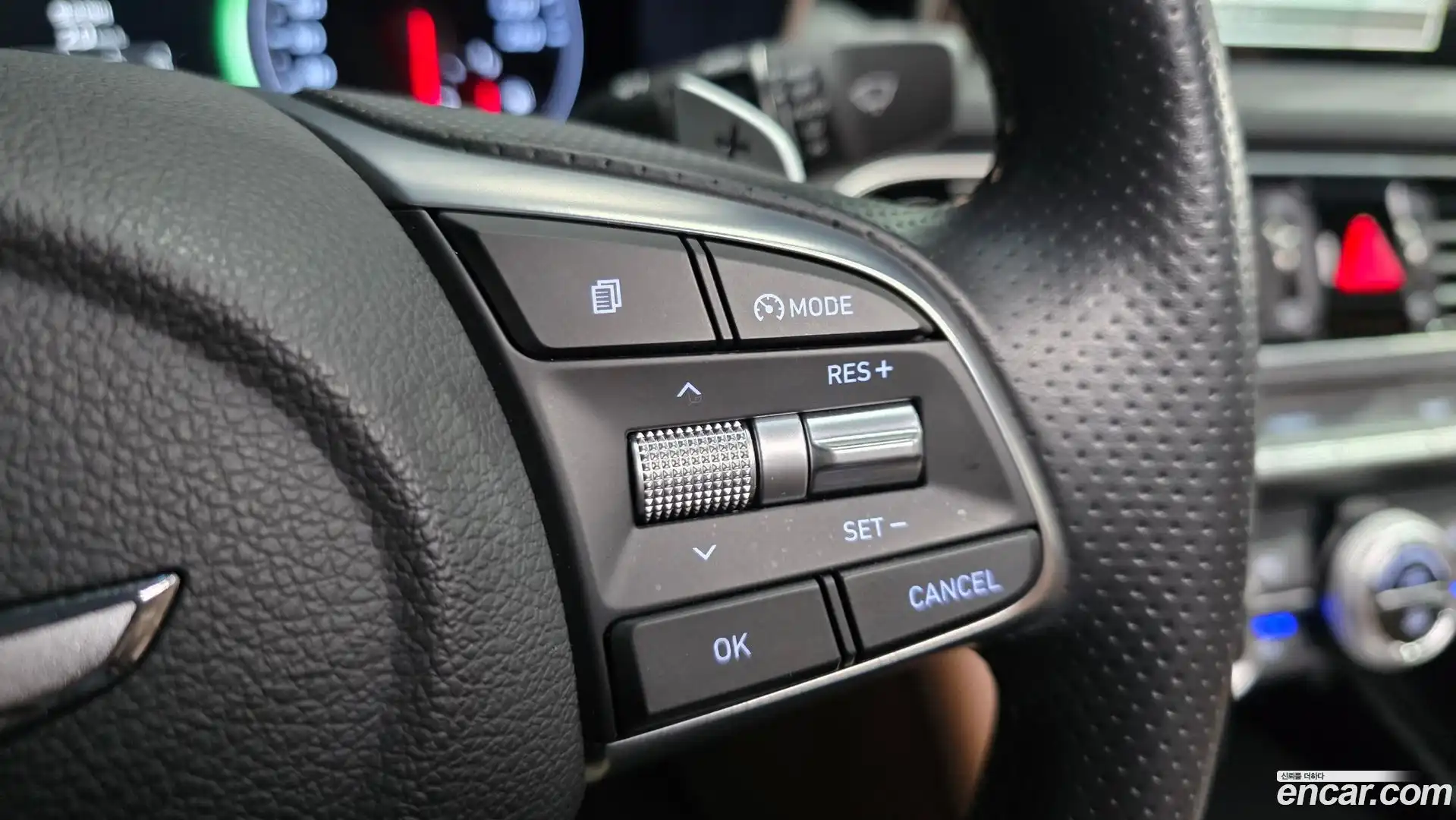 G70 Genesis 2018.0-OPTION-040