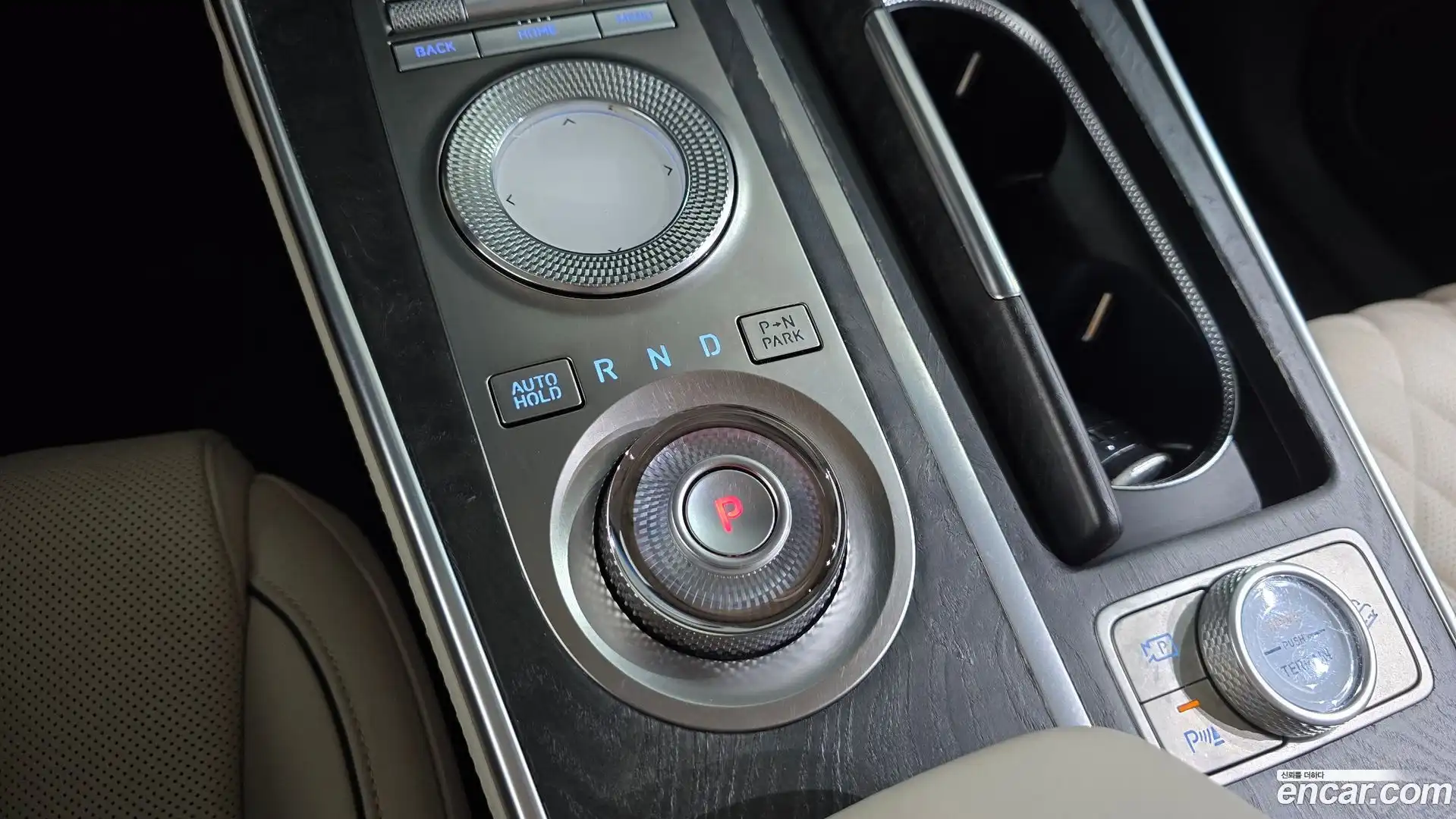 GV80 Genesis 2022.4-INNER-009