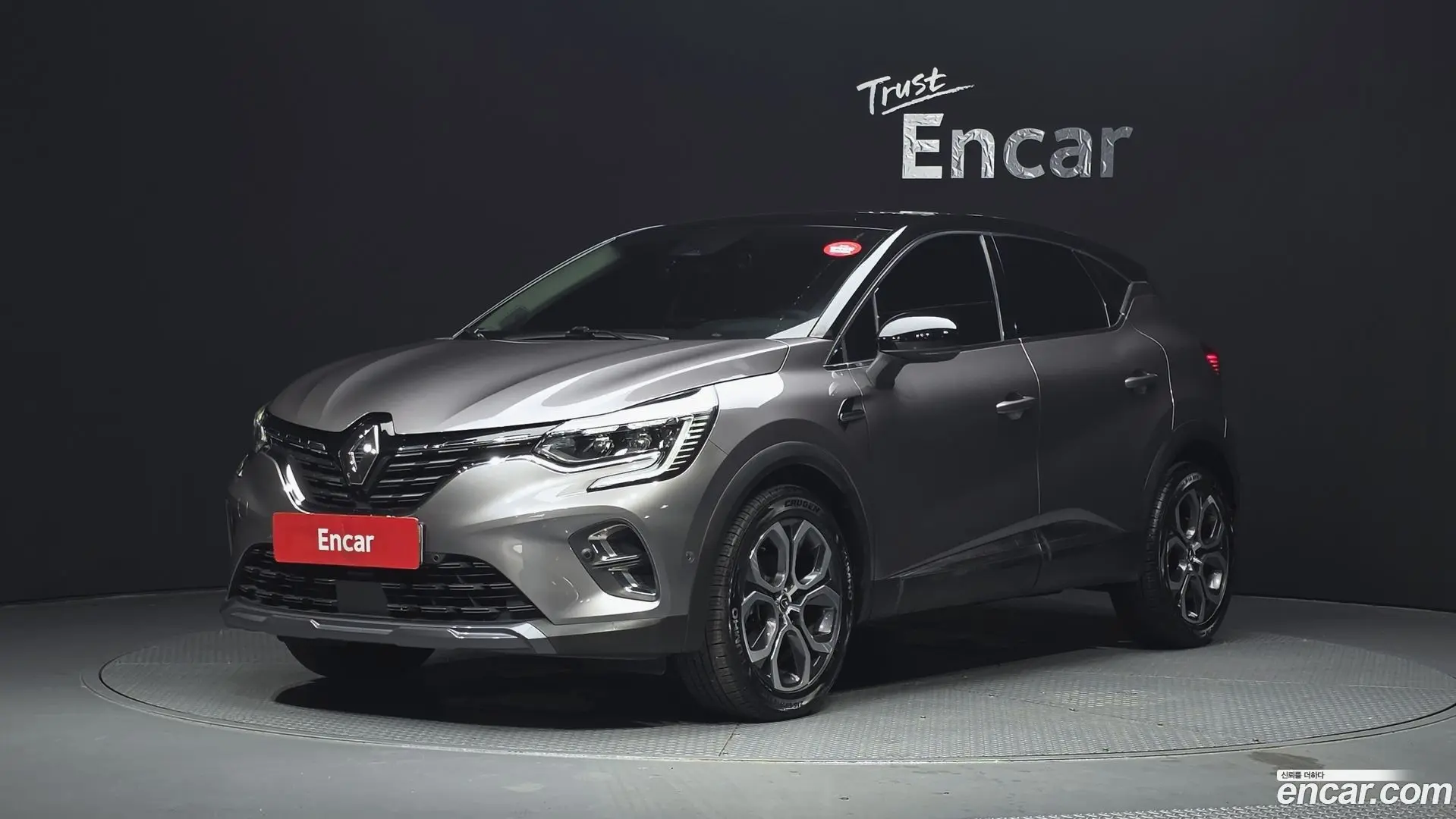 Main__Slider__Photo:Captur Renault Korea 2020.8-0