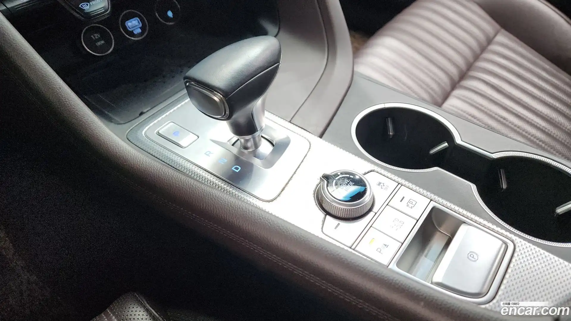 G70 Genesis 2021.3-INNER-009