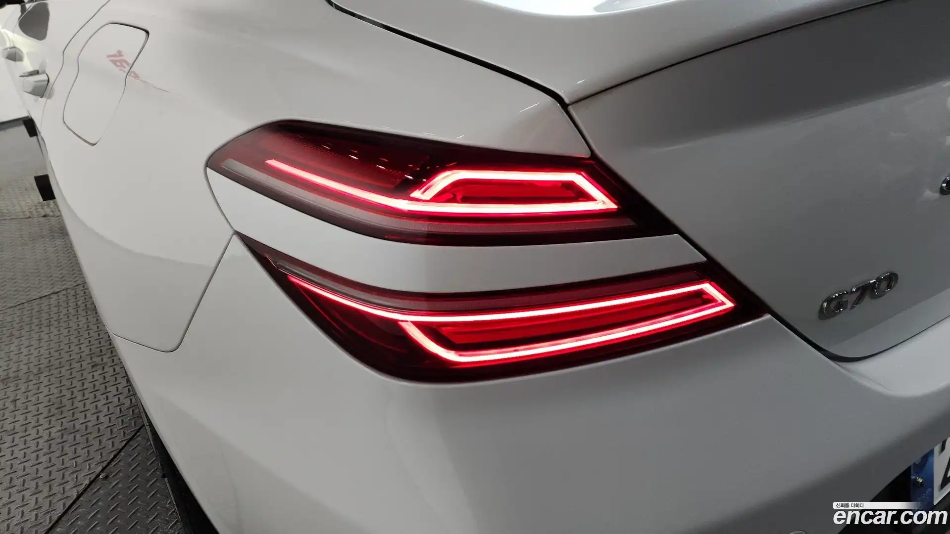 G70 Genesis 2021.3-OUTER-033